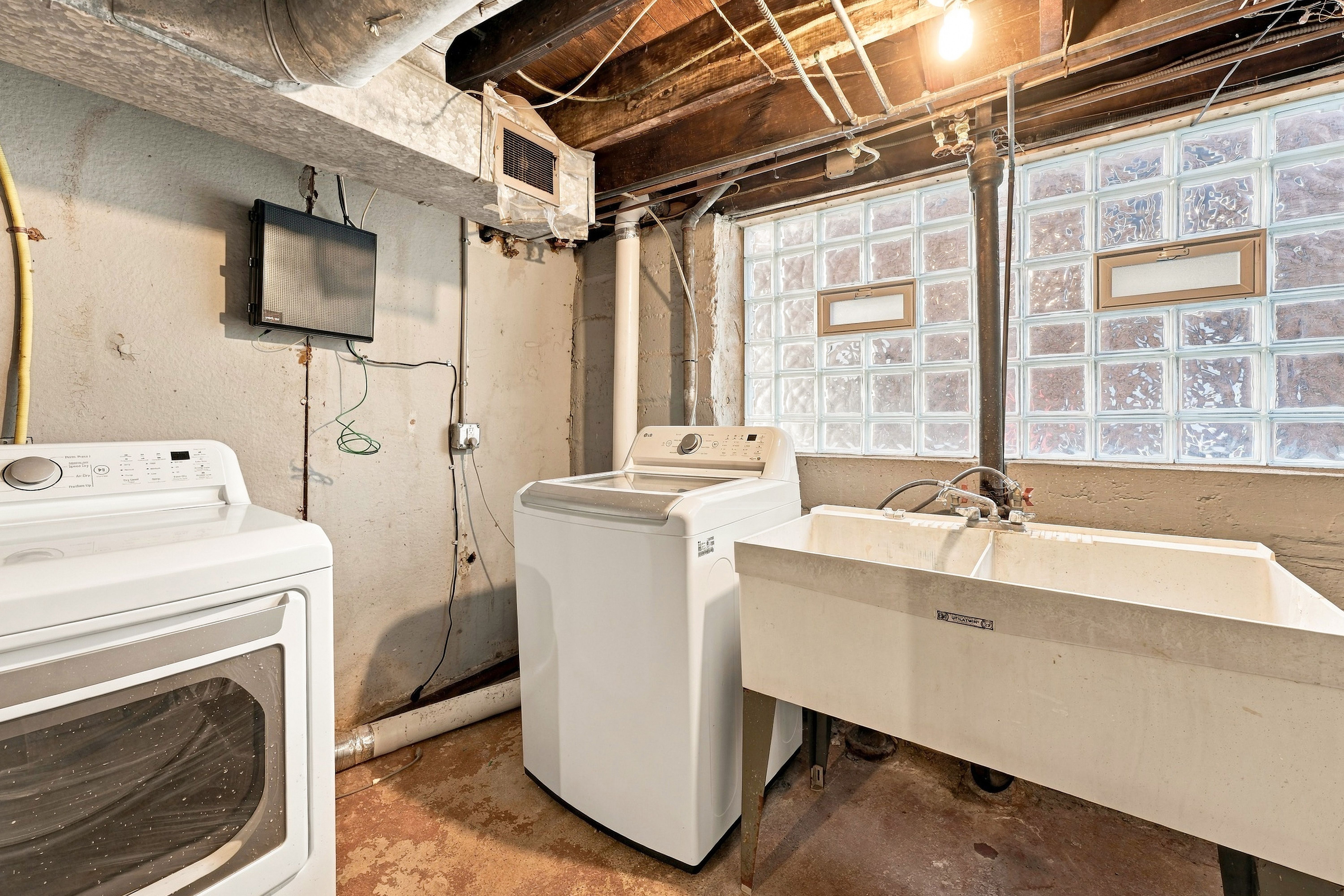  1345 Murdoch Road, Pittsburgh, PA 15217 - 物件實景