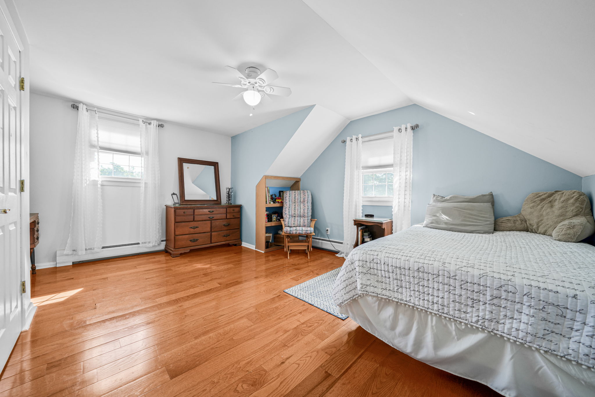 Montville, New Jersey, 07045, United States, 4 Bedrooms Bedrooms, ,2 BathroomsBathrooms,Residential,For Sale,1927850
