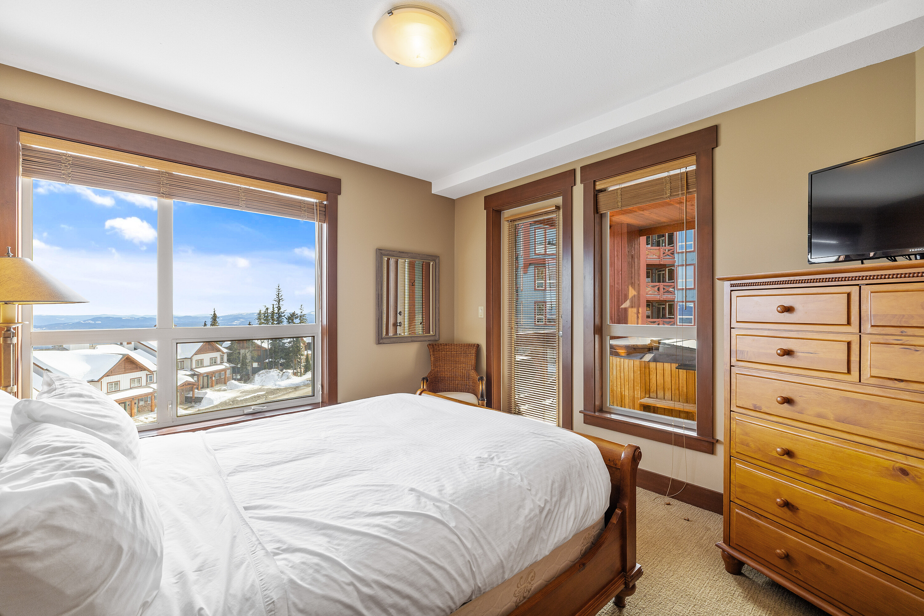  Ski In, Ski Out at Stonebridge - 物件實景