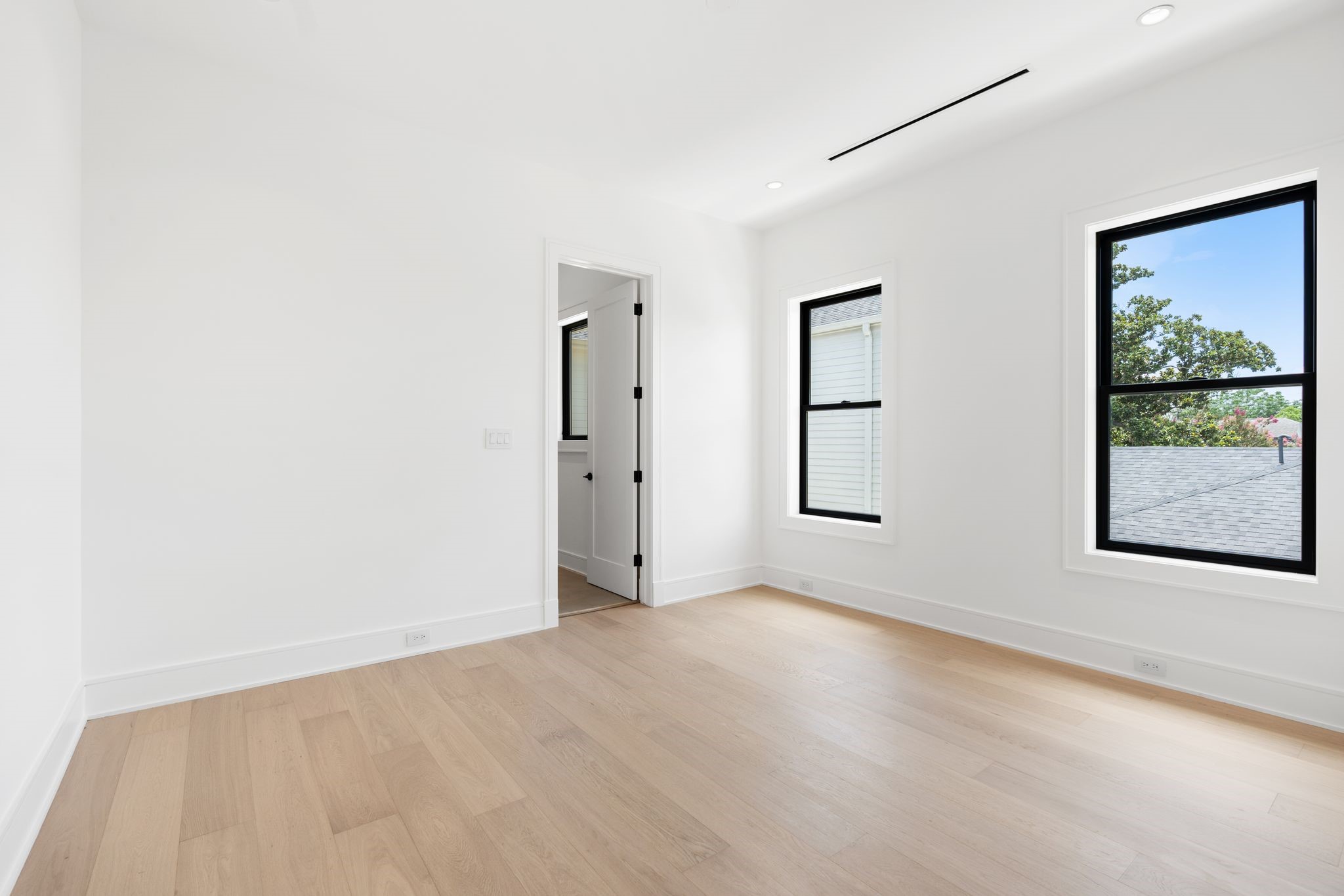  1116 Highland Street - 物件實景