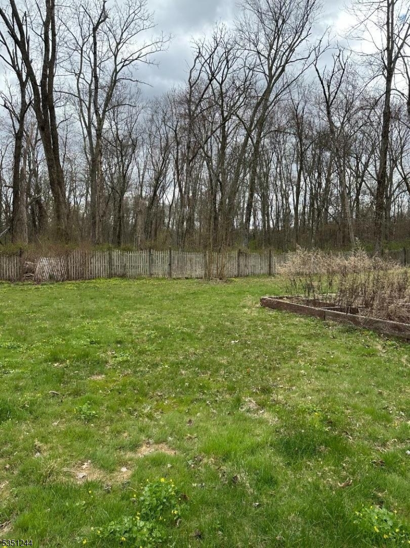 Bernards Twp., New Jersey, 07931, United States, 3 Bedrooms Bedrooms, ,2 BathroomsBathrooms,Residential,For Sale,1779682