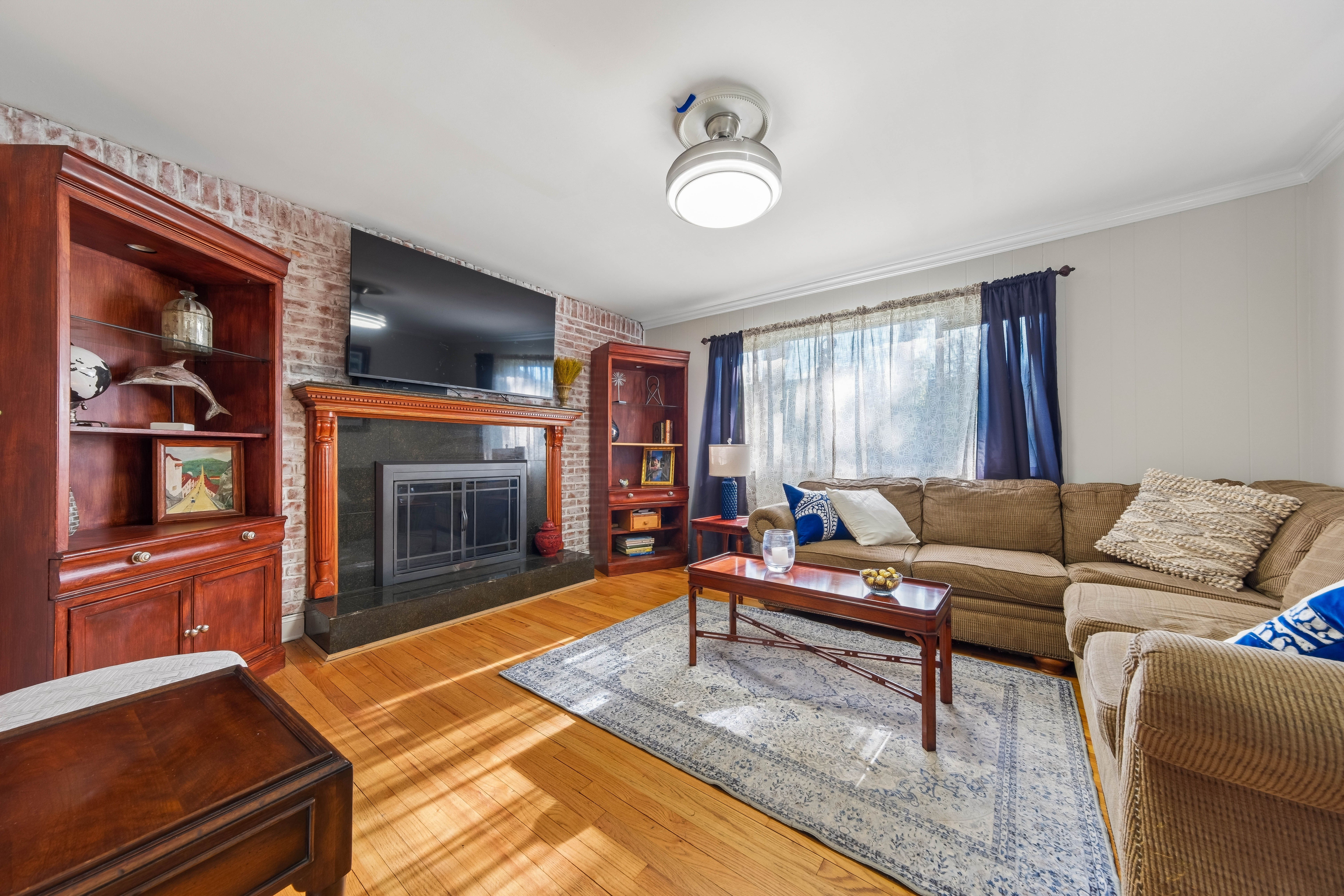  3 Camsanette Court, Glen Cove, NY, 11542 - 物件實景