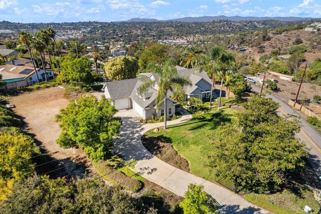 Vista, California, 92084, United States, 4 Bedrooms Bedrooms, ,3 BathroomsBathrooms,Residential,For Sale,1988004