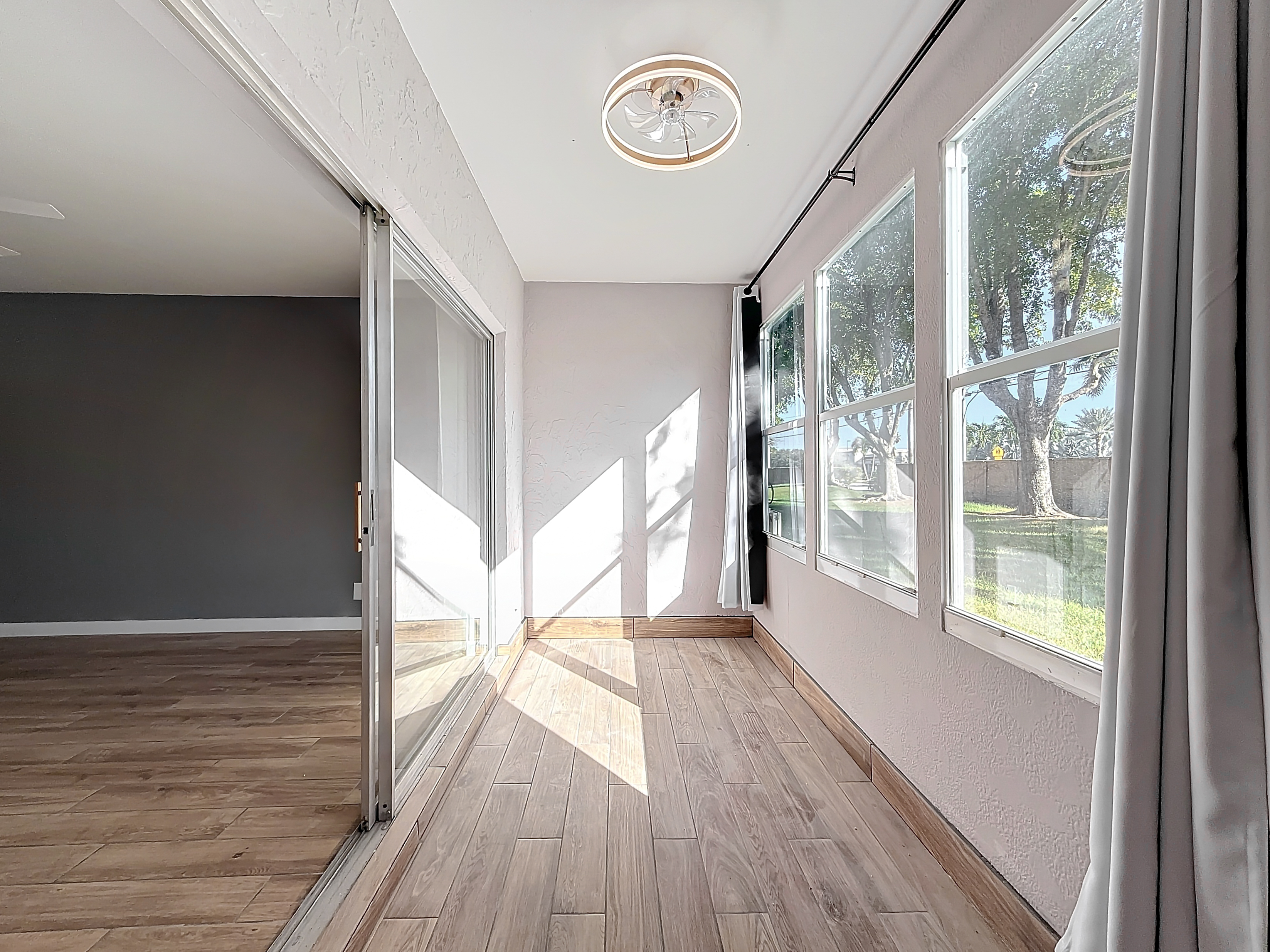  8818 W Mcnab Road, Tamarac, FL, 33321 - 物件實景