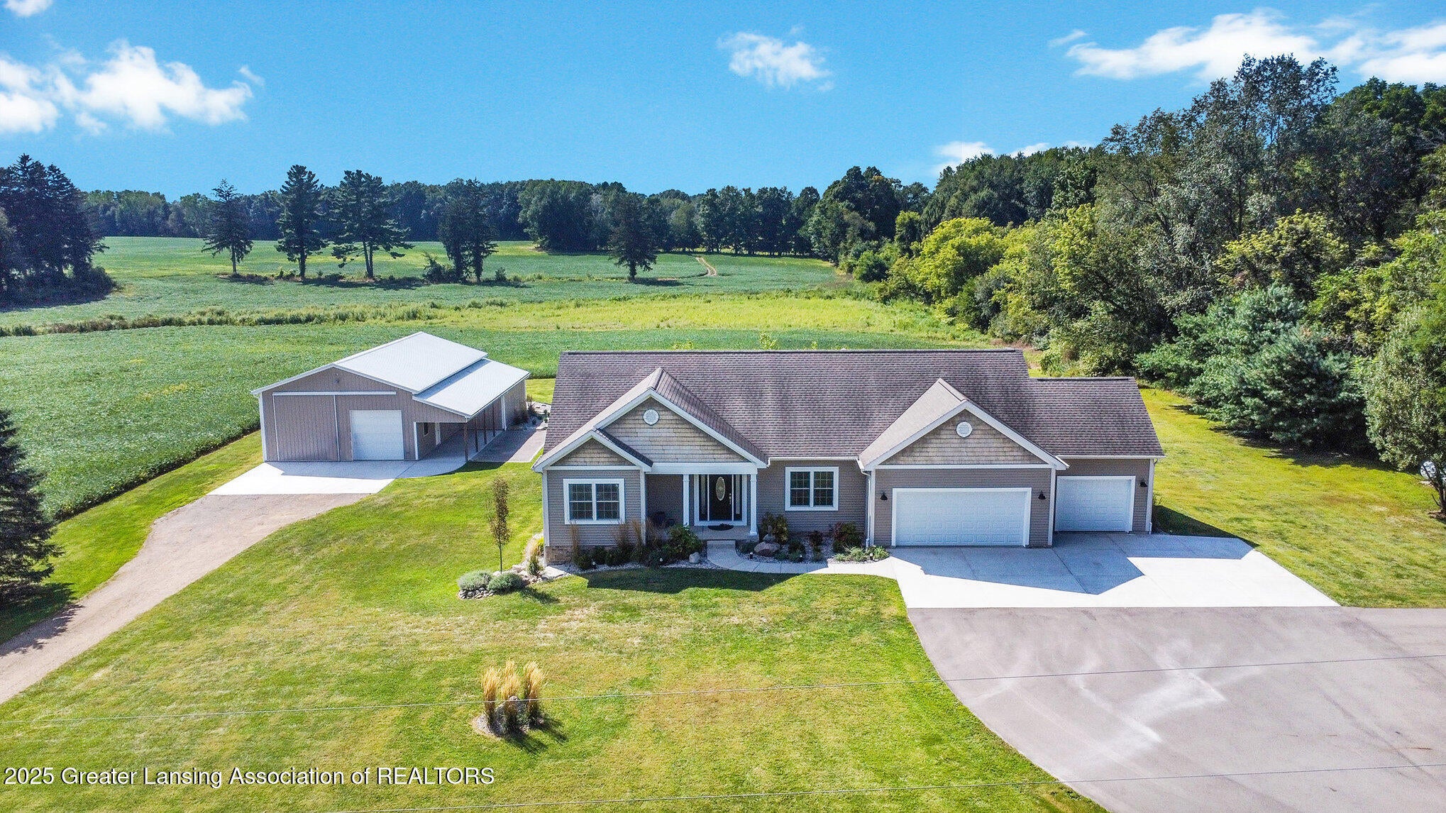 Eaton Rapids, Michigan, 48827, United States, 5 Bedrooms Bedrooms, ,3 BathroomsBathrooms,Residential,For Sale,1934713