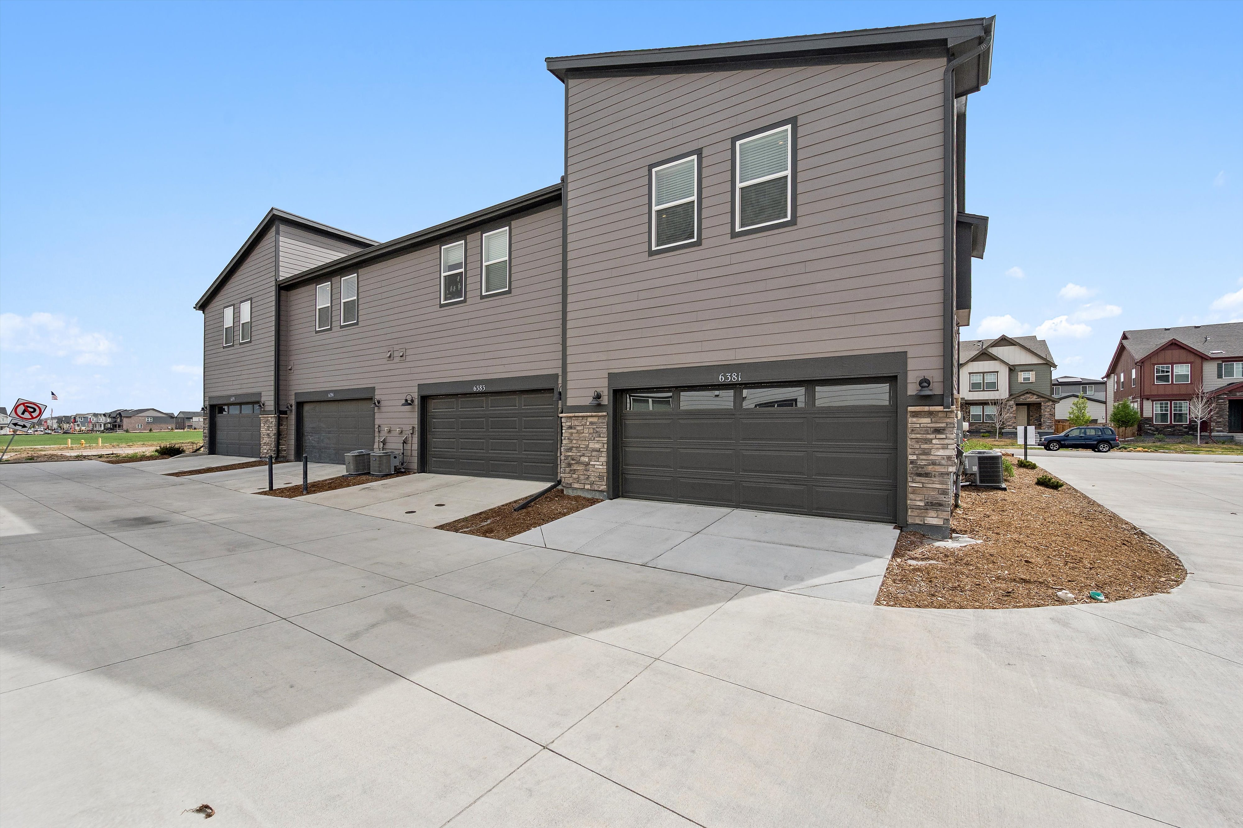  6381 North Malaya Street, Aurora, CO 80019 - 物件實景