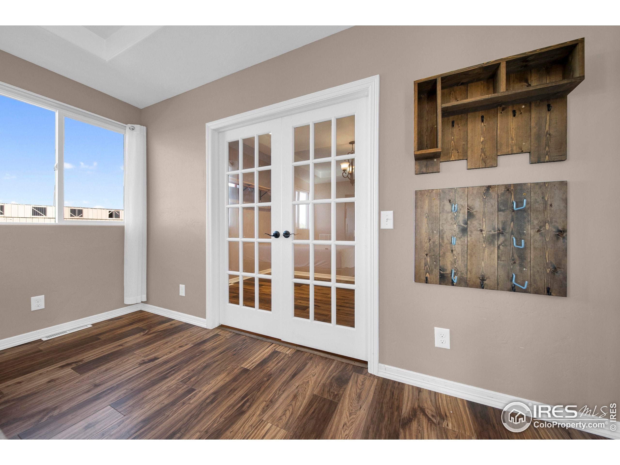 Fort Morgan, Colorado, 80701, United States, 3 Bedrooms Bedrooms, ,4 BathroomsBathrooms,Residential,For Sale,1982618