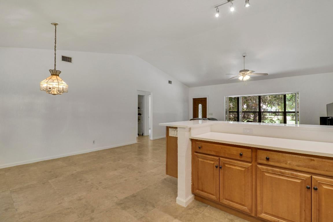 Jupiter, Florida, 33478, United States, 3 Bedrooms Bedrooms, ,2 BathroomsBathrooms,Residential,For Sale,1980938