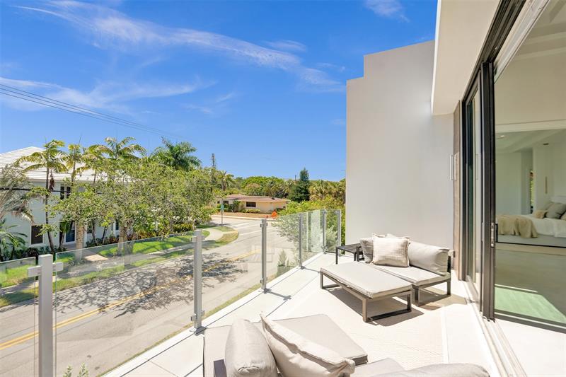 Fort Lauderdale, Florida, 33316, United States, 4 Bedrooms Bedrooms, ,6 BathroomsBathrooms,Residential,For Sale,1988214