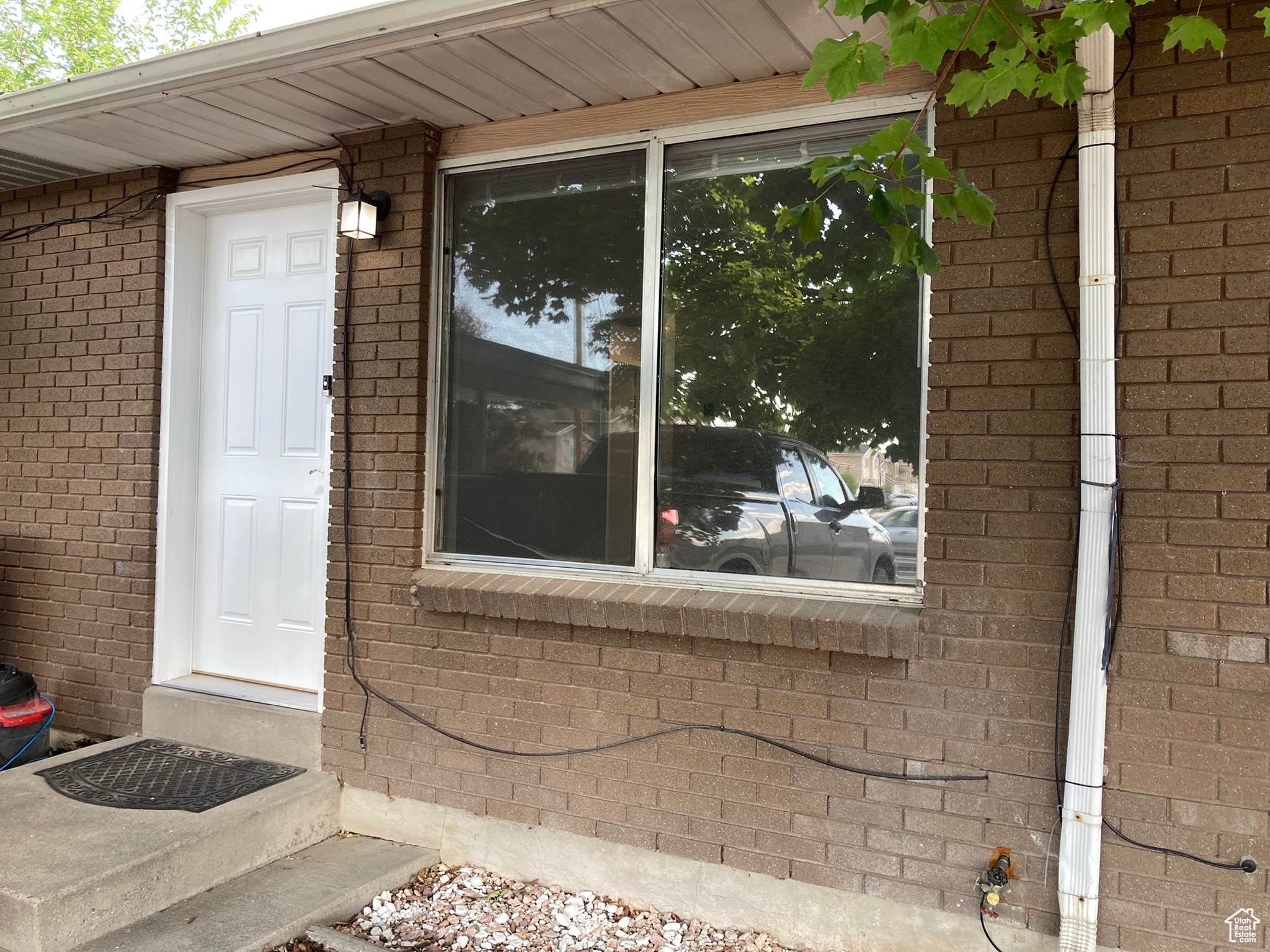 2963 S 3200 W, West Valley City, Utah, 84119, United States, 6 Bedrooms Bedrooms, ,Residential,For Sale,2963 S 3200 W,1617630