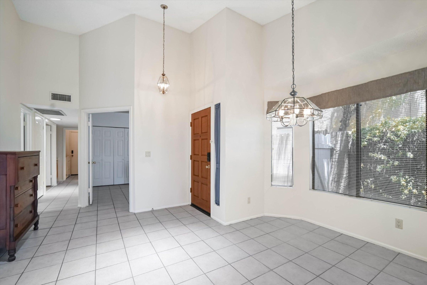  3510 E Hampton Avenue  Mesa, AZ - 物件實景