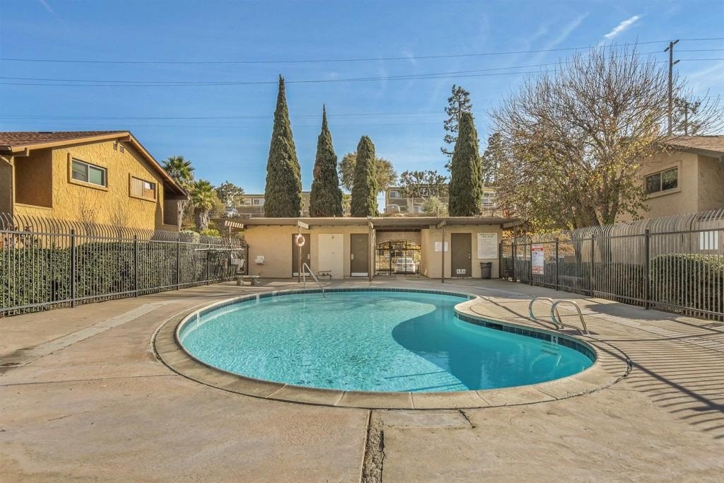 Chula Vista, California, 91911, United States, 2 Bedrooms Bedrooms, ,2 BathroomsBathrooms,Residential,For Sale,1712763