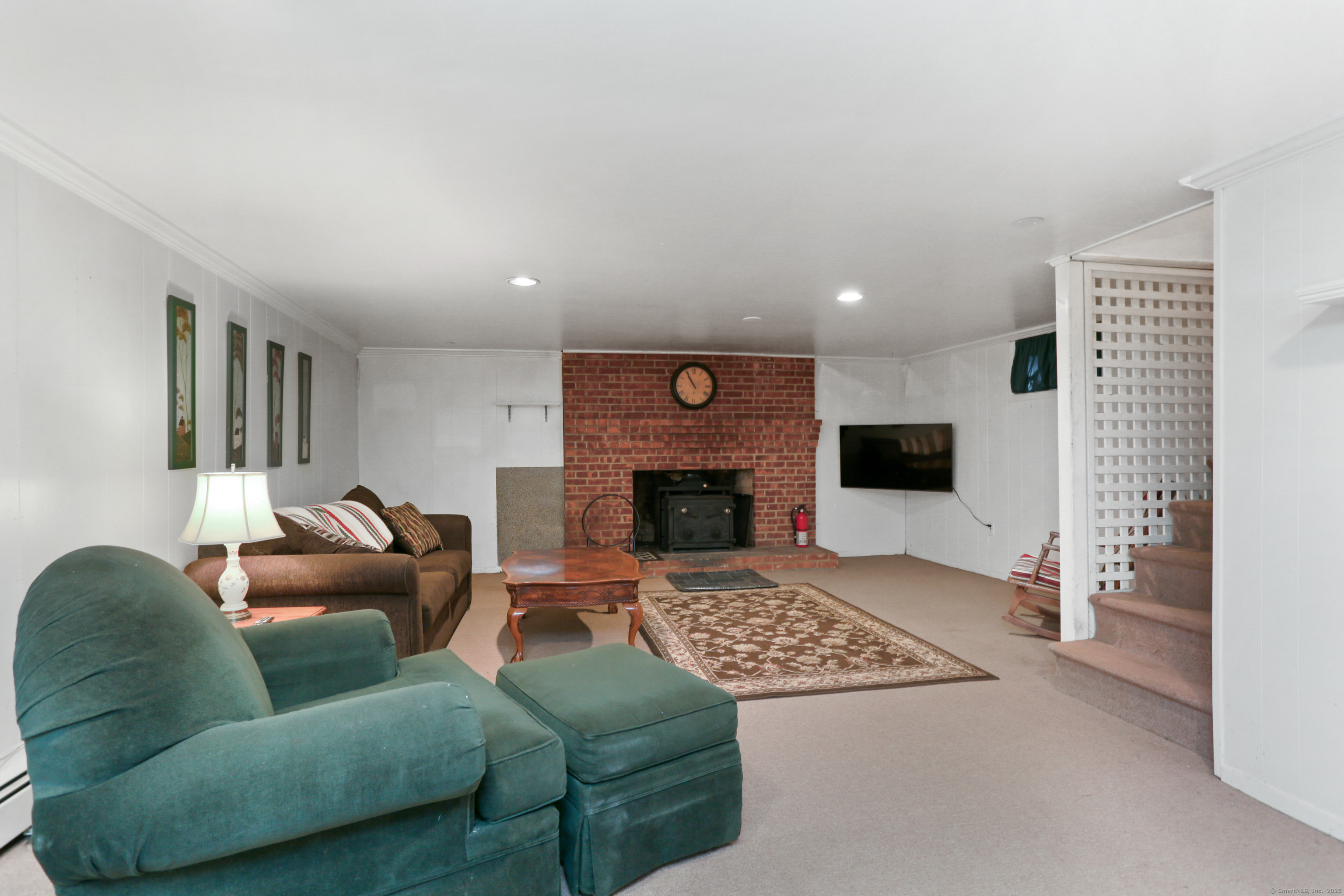 Norwalk, Connecticut, 06850, United States, 3 Bedrooms Bedrooms, ,2 BathroomsBathrooms,Residential,For Sale,1934607