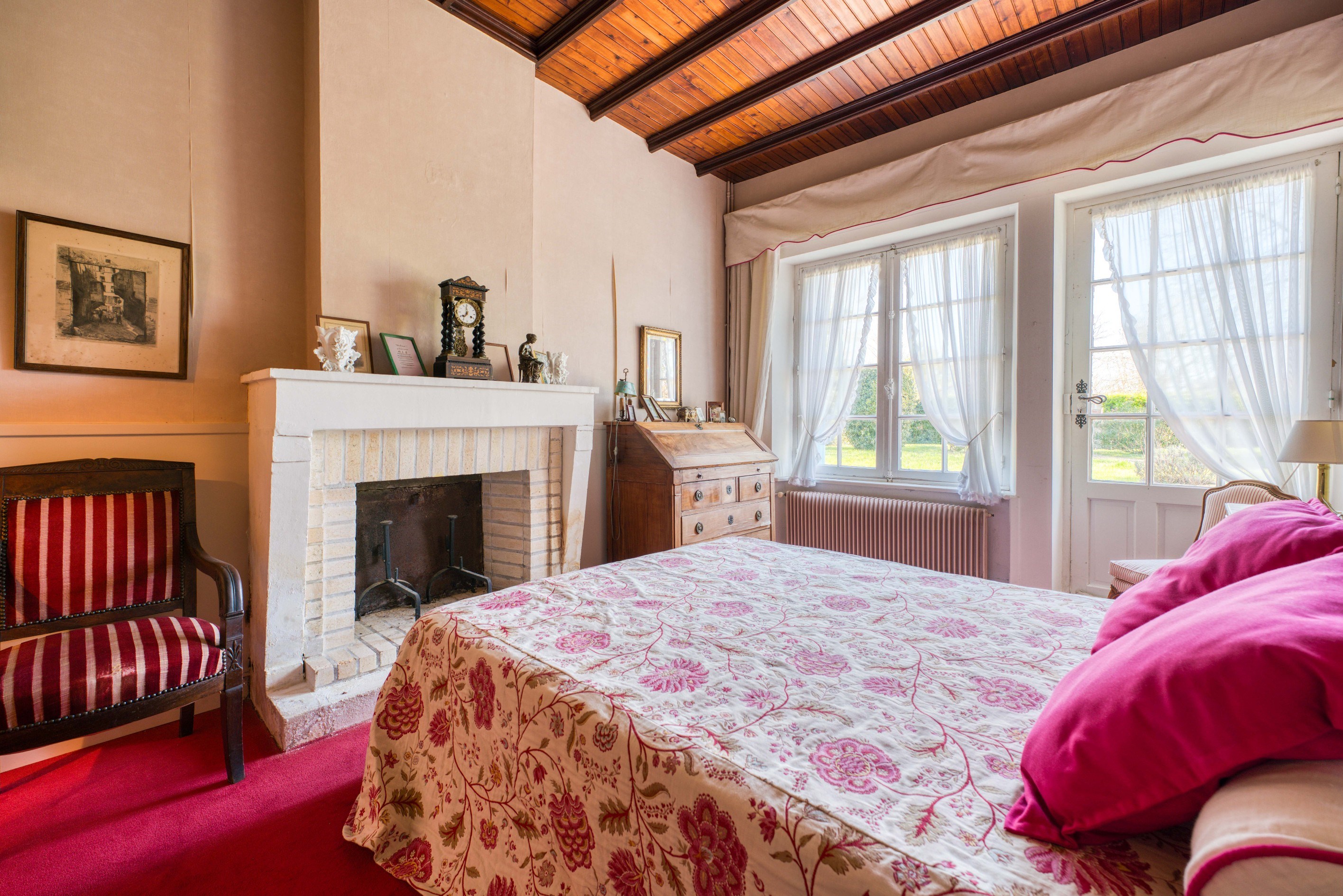 ELEGANT CHARACTER FARMHOUSE WITH INDEPENDENT HOUSE RENTED YEAR-ROUND ON EXPANSI… - 物件實景