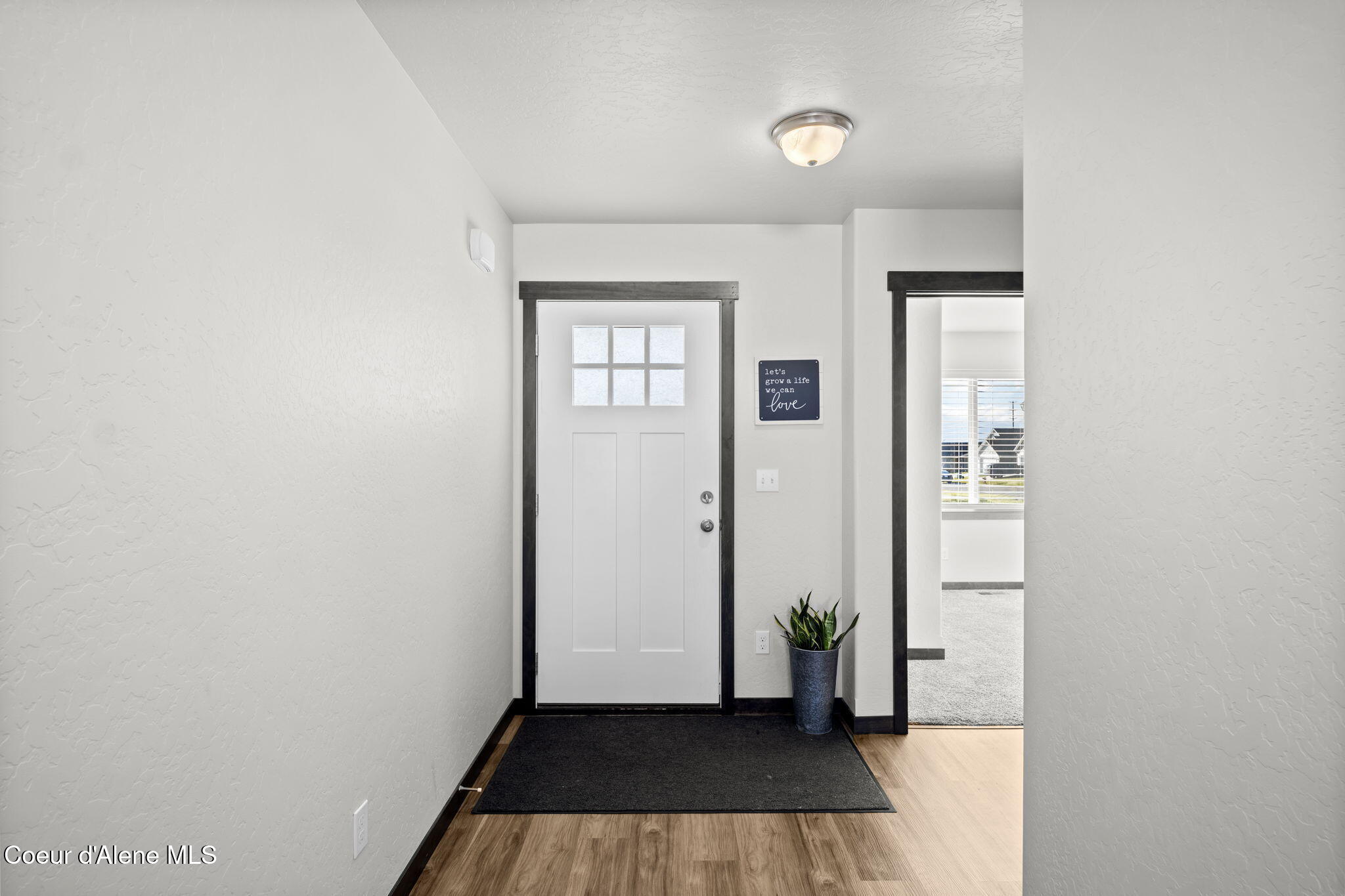 Rathdrum, Idaho, 83858, United States, 4 Bedrooms Bedrooms, ,2 BathroomsBathrooms,Residential,For Sale,1996490