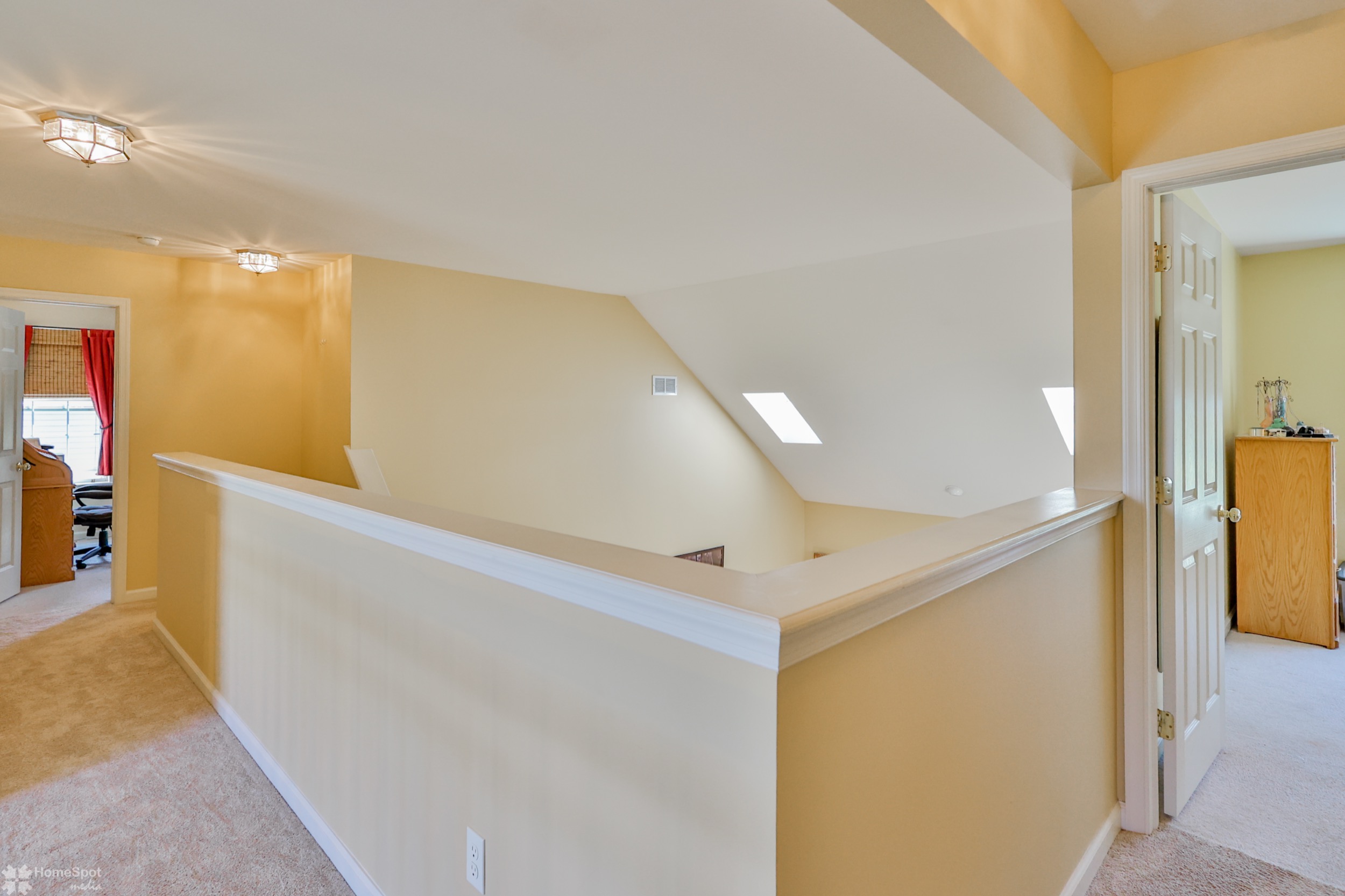 Allentown, Pennsylvania, 18104, United States, 4 Bedrooms Bedrooms, ,3 BathroomsBathrooms,Residential,For Sale,1937025