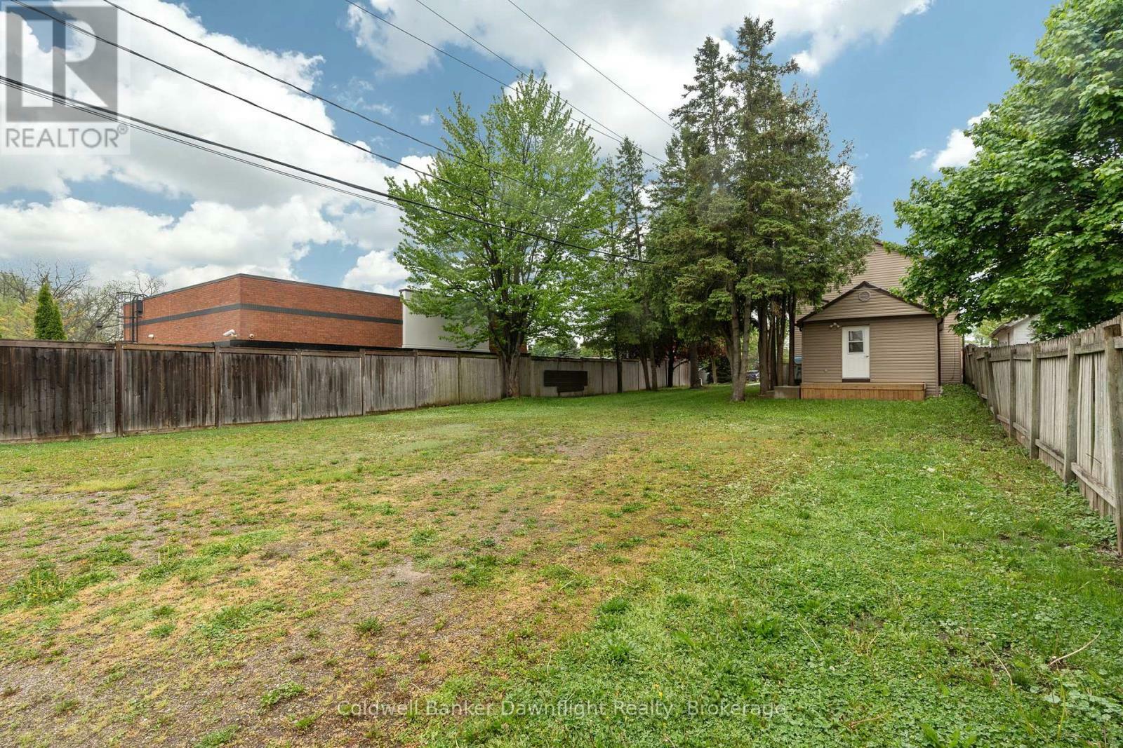 HURON EAST (SEAFORTH), Ontario, N0K 1W0, CA, 3 Bedrooms Bedrooms, ,2 BathroomsBathrooms,Residential,For Sale,1837892