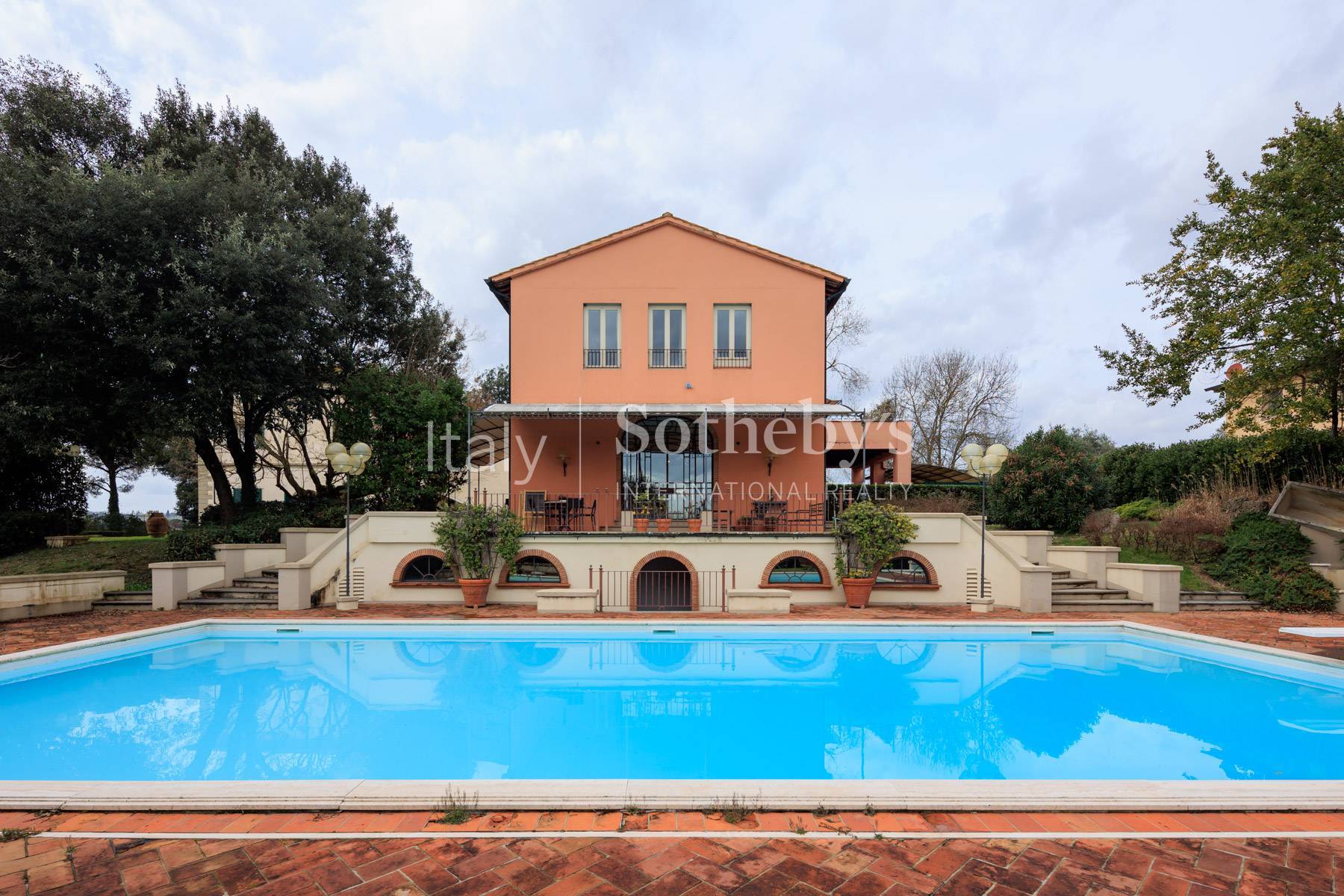  Villa with dépendance and vineyard in Tuscany - 物件實景