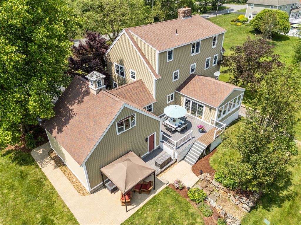 Paxton, Massachusetts, 01612, United States, 4 Bedrooms Bedrooms, ,4 BathroomsBathrooms,Residential,For Sale,1940308
