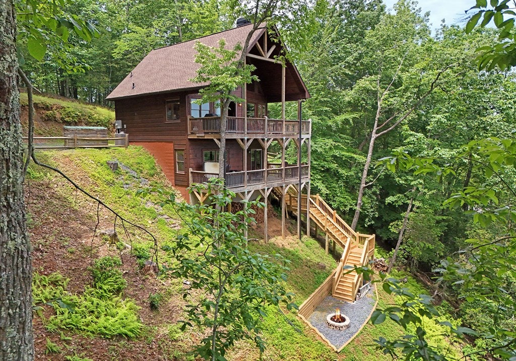 Blue Ridge, Georgia, 30513, United States, 3 Bedrooms Bedrooms, ,2 BathroomsBathrooms,Residential,For Sale,1859730