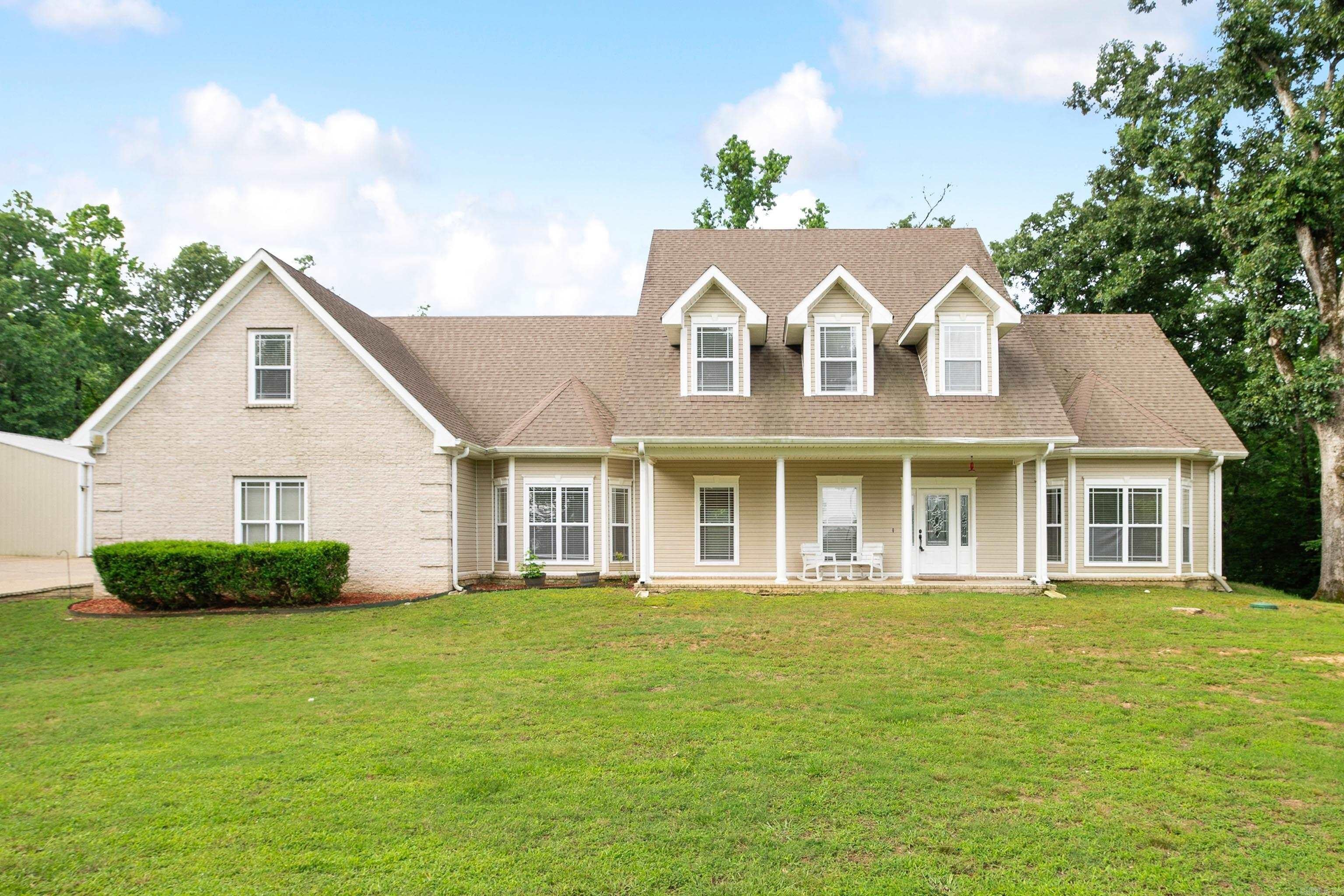 Benton, Arkansas, 72019, United States, 4 Bedrooms Bedrooms, ,4 BathroomsBathrooms,Residential,For Sale,2048594