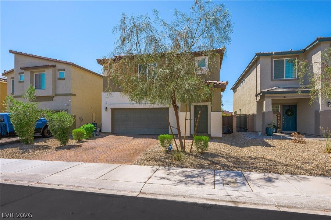 North Las Vegas, Nevada, 89032, United States, 5 Bedrooms Bedrooms, ,1 BathroomBathrooms,Residential,For Sale,2049129