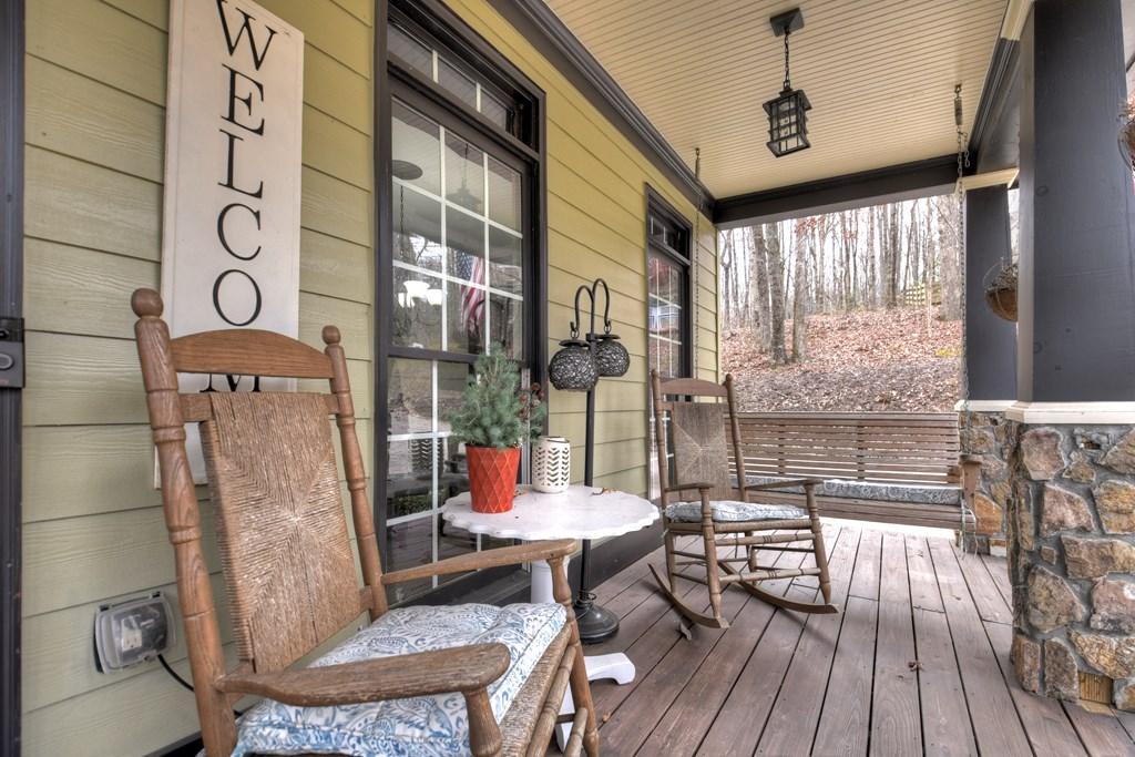 Talking Rock, Georgia, 30175, United States, 4 Bedrooms Bedrooms, ,4 BathroomsBathrooms,Residential,For Sale,1692764