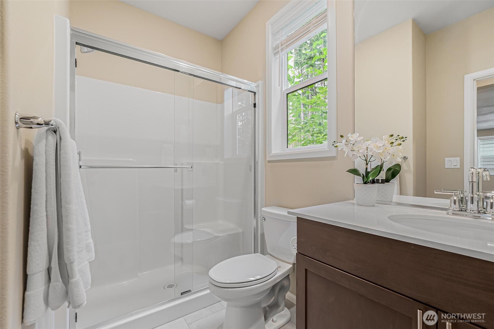 Maple Valley, Washington, 98010, United States, 5 Bedrooms Bedrooms, ,2 BathroomsBathrooms,Residential,For Sale,1917567