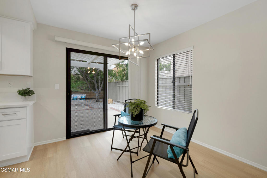 Agoura Hills, California, 91301, United States, 3 Bedrooms Bedrooms, ,3 BathroomsBathrooms,Residential,For Sale,1989584