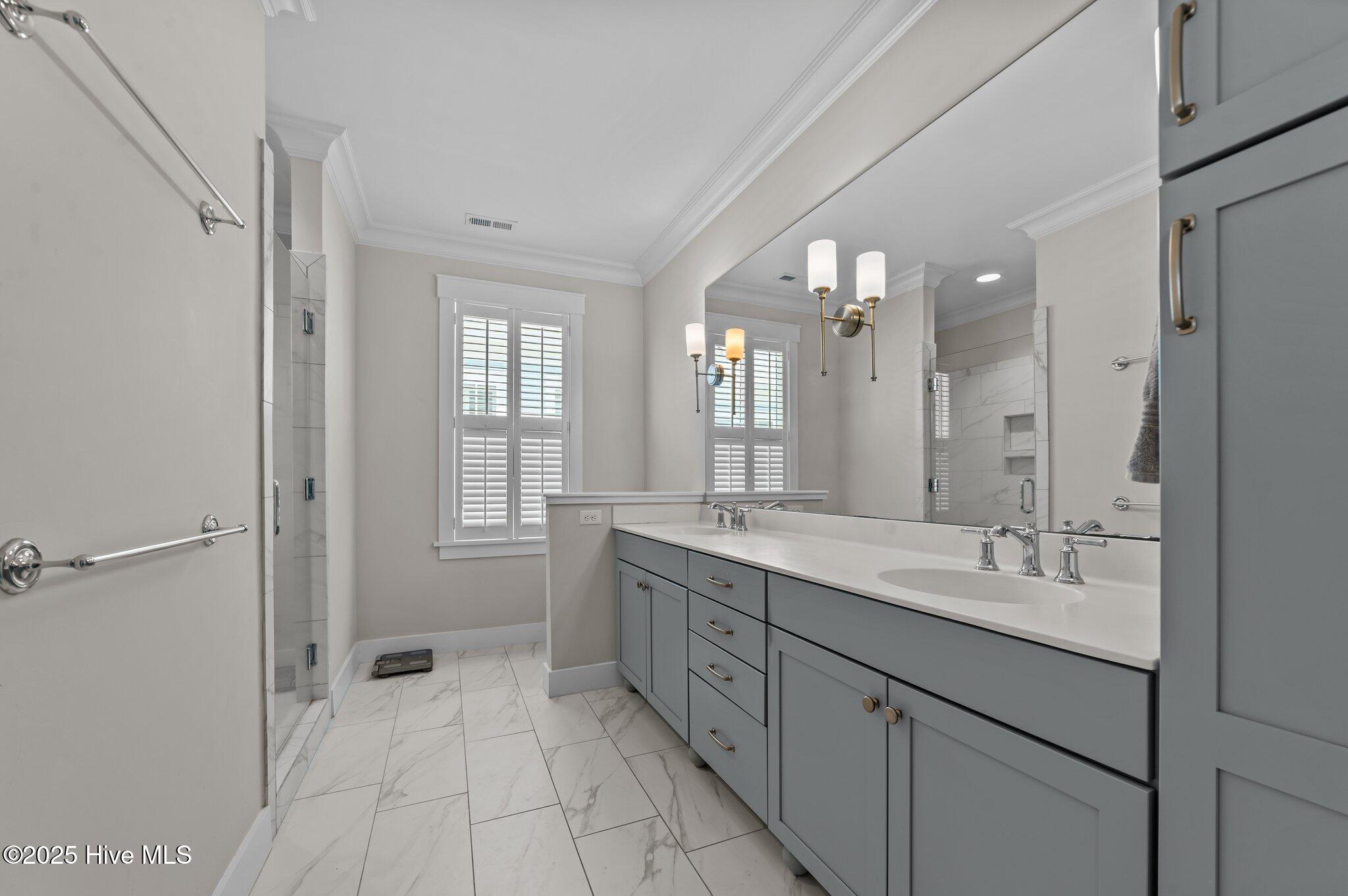 Washington, North Carolina, 27889, United States, 3 Bedrooms Bedrooms, ,3 BathroomsBathrooms,Residential,For Sale,1768142