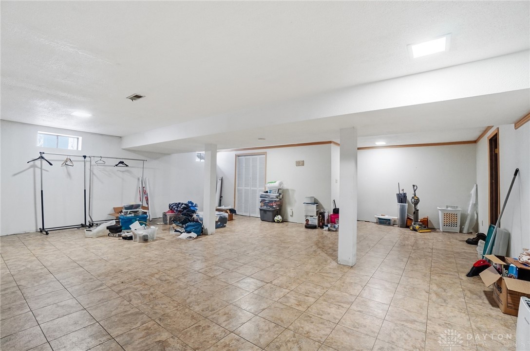 Bellbrook, Ohio, 45305, United States, 3 Bedrooms Bedrooms, ,2 BathroomsBathrooms,Residential,For Sale,2001982