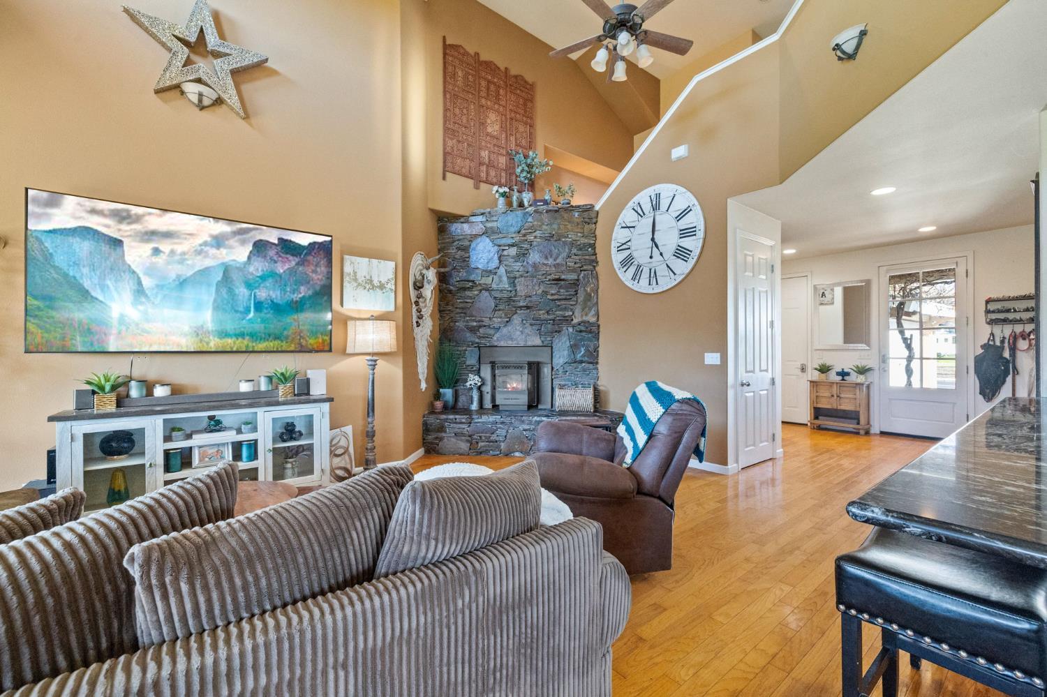 Copperopolis, California, 95228, United States, 4 Bedrooms Bedrooms, ,3 BathroomsBathrooms,Residential,For Sale,2008854