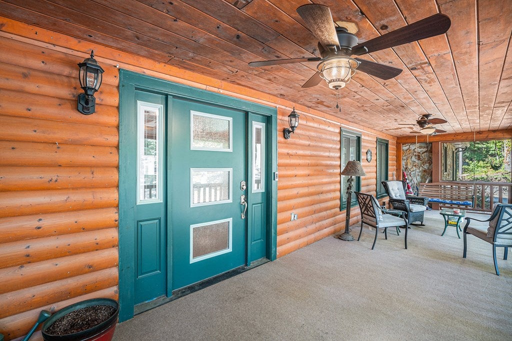 Blue Ridge, Georgia, 30513, United States, 6 Bedrooms Bedrooms, ,4 BathroomsBathrooms,Residential,For Sale,1858999