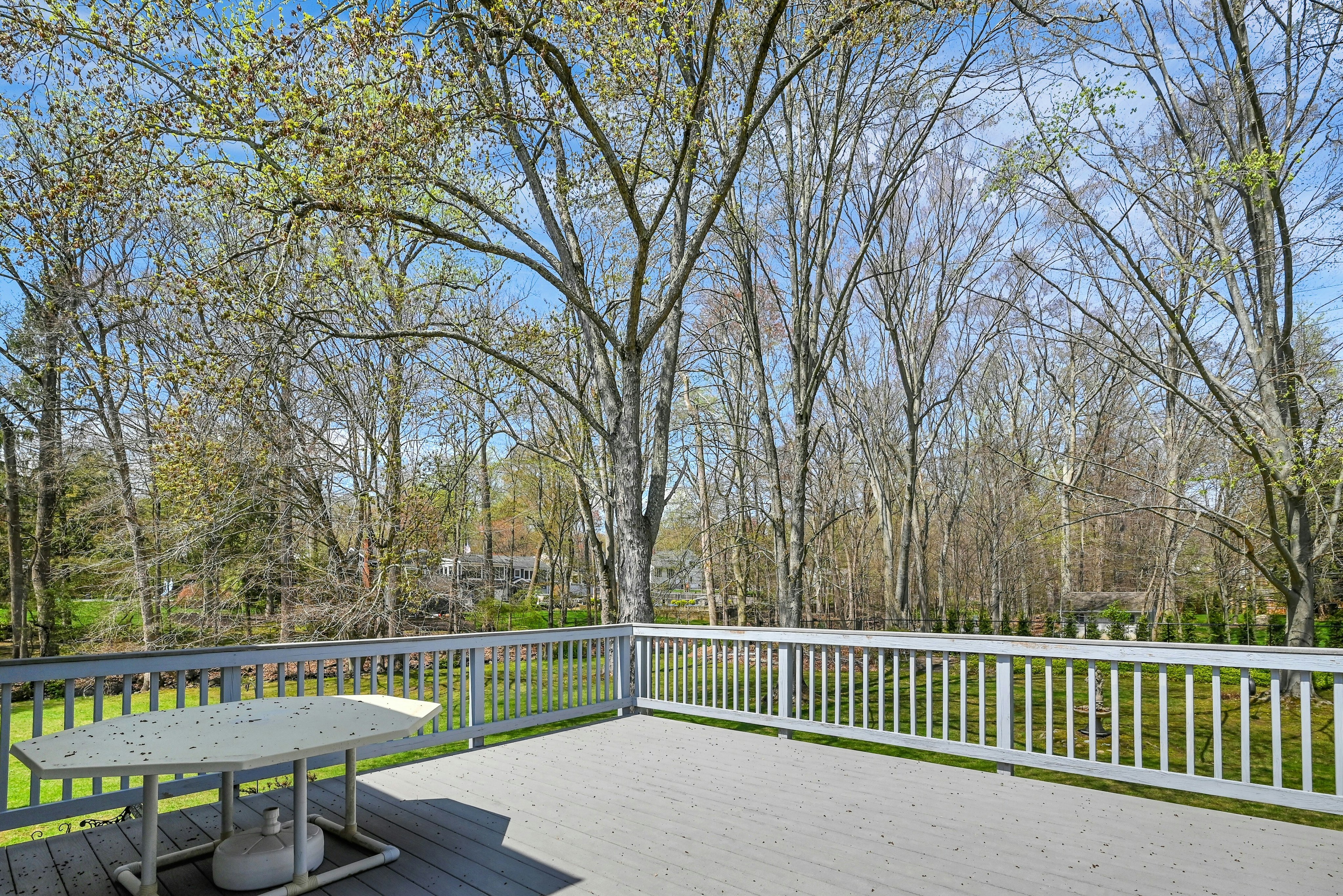  664 Woodside Avenue, River Vale, NJ 07675 - 物件實景