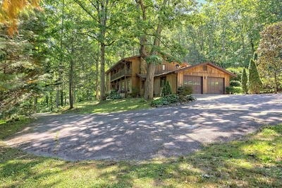 192 Brookwood Drive, Blairsville, Georgia, 30512, United States, 5 Bedrooms Bedrooms, ,6 BathroomsBathrooms,Residential,For Sale,192 Brookwood Drive,1668132