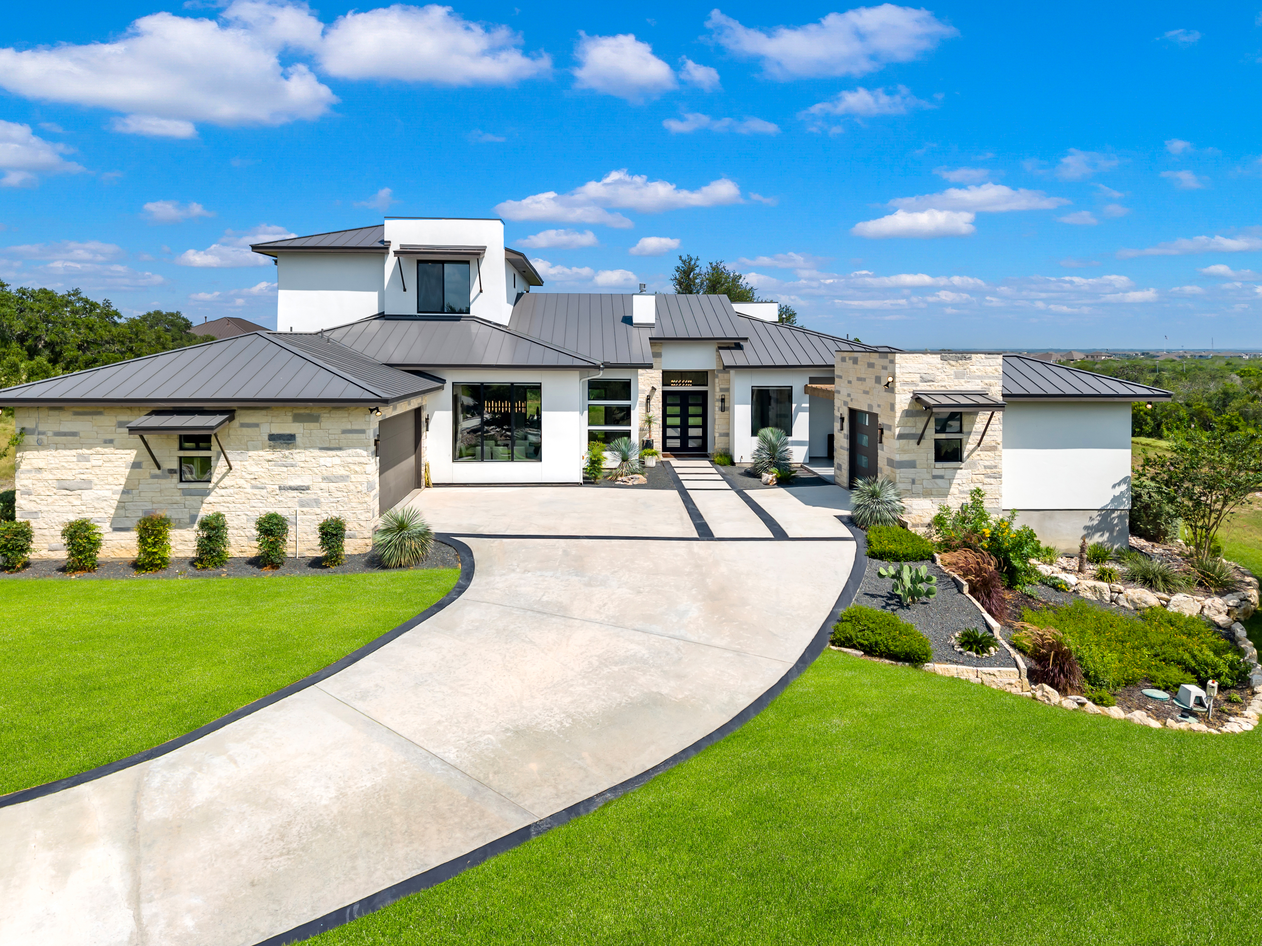  Elevated Modern Living - 物件實景