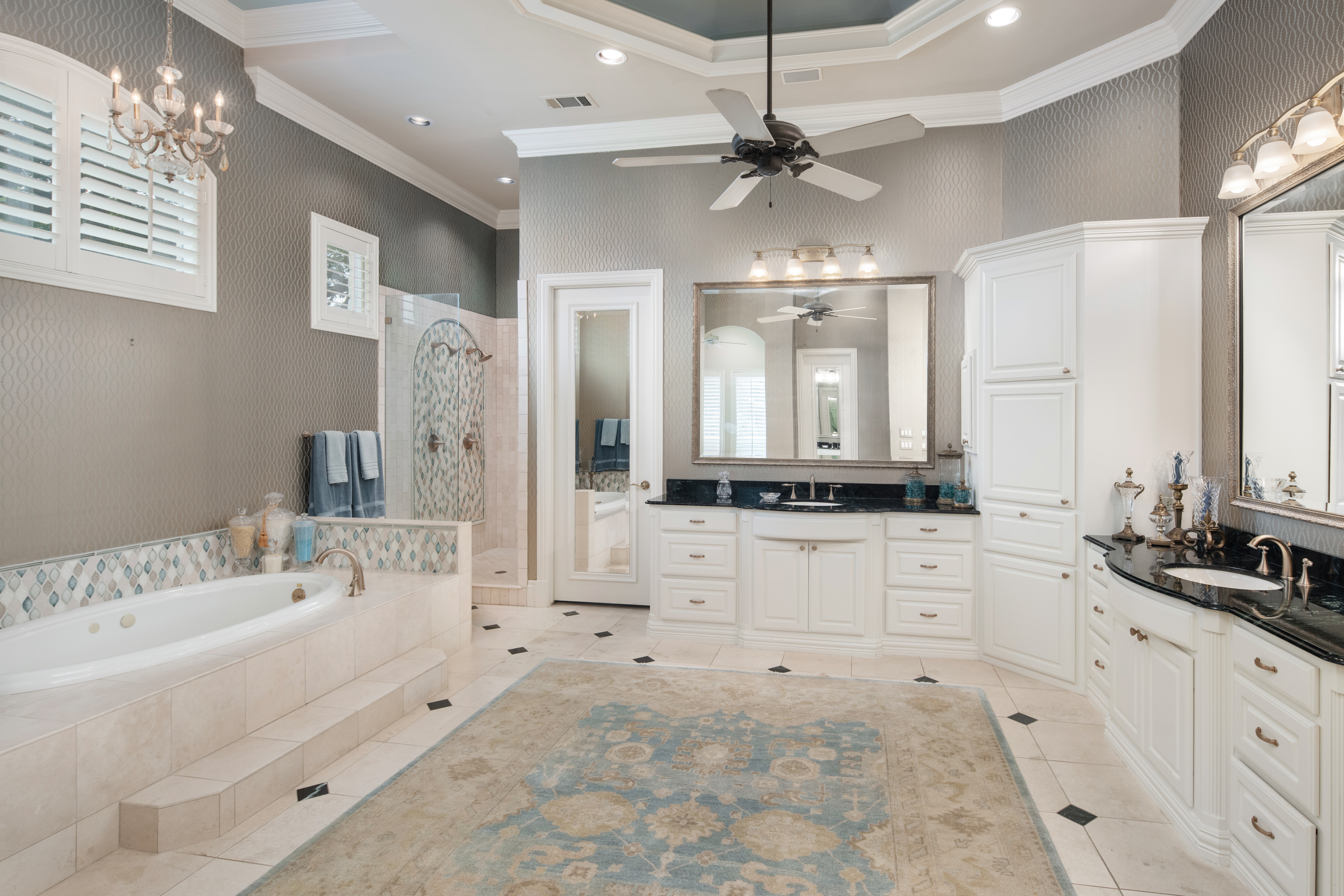  Discover Your Private Estate at 2025 Creek Ridge Dr., Frisco, Texas - 物件實景