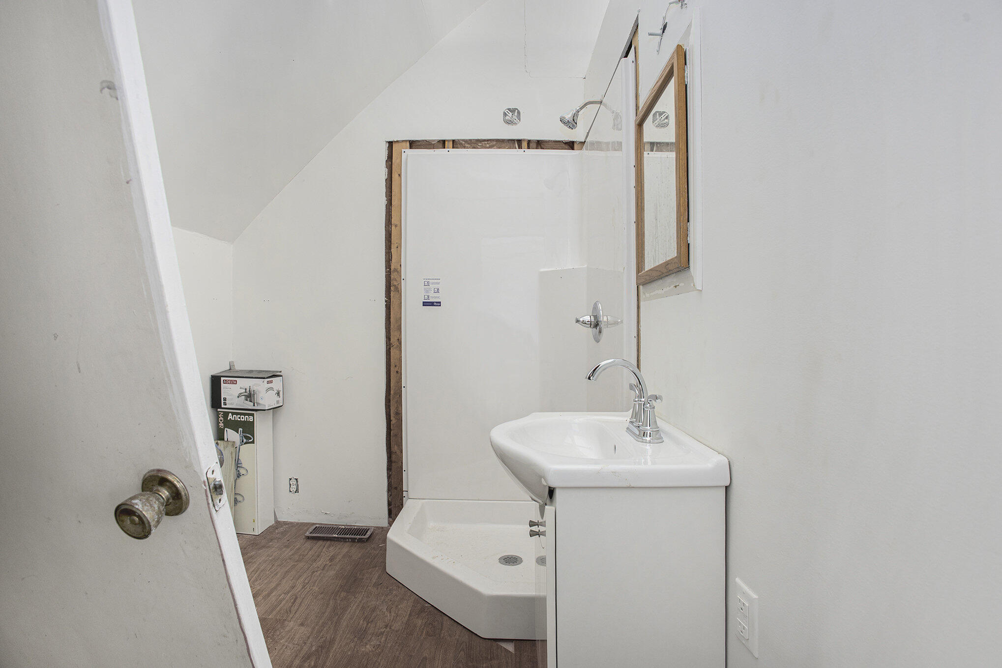 Holland, Michigan, 49423, United States, 4 Bedrooms Bedrooms, ,3 BathroomsBathrooms,Residential,For Sale,2000923