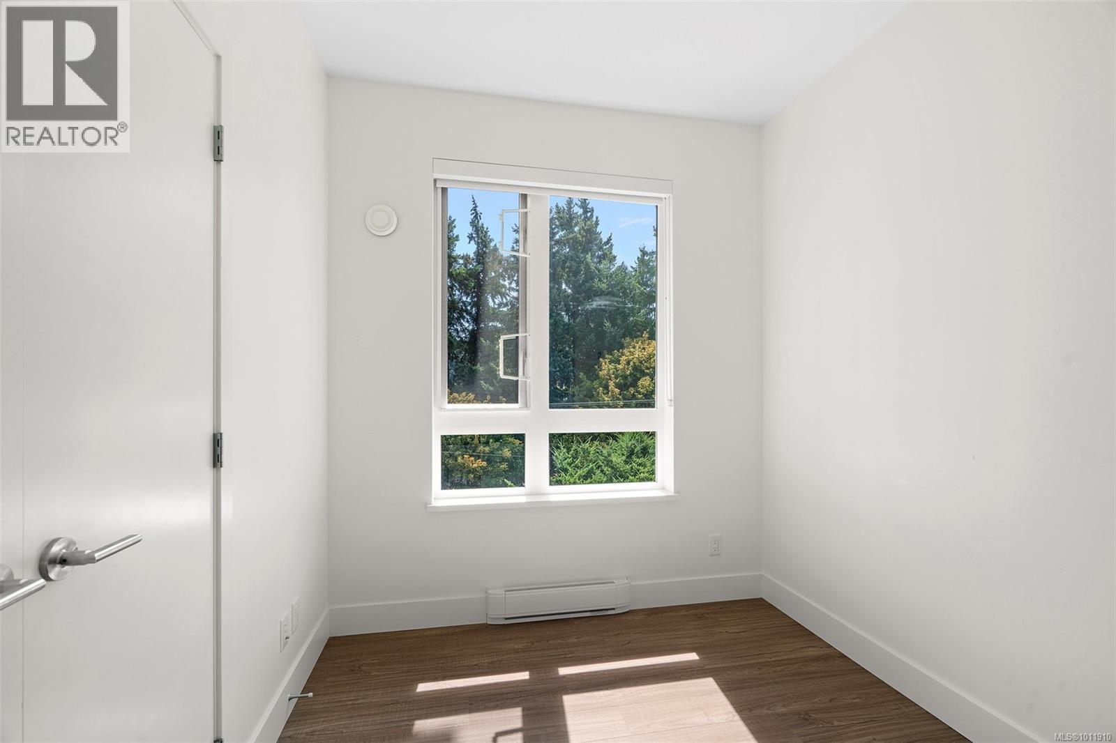 LANGFORD, British Columbia, V9B 0W5, CA, 3 Bedrooms Bedrooms, ,2 BathroomsBathrooms,Residential,For Sale,1947990