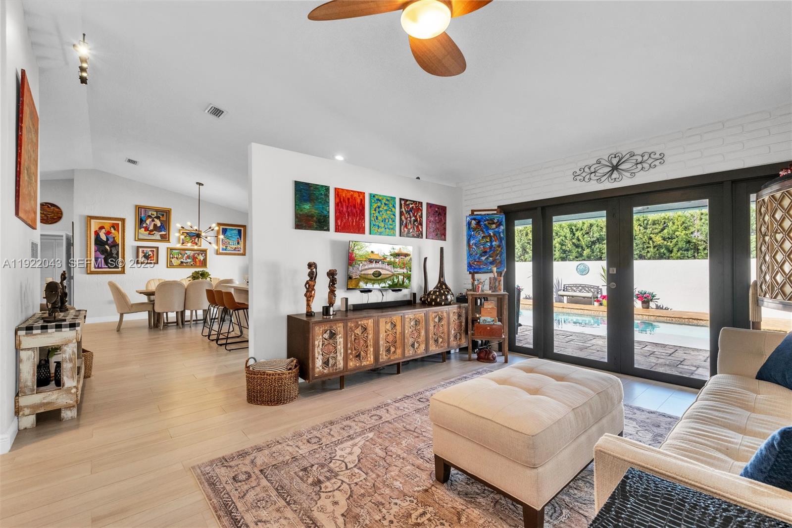 Miami Lakes, Florida, 33016, United States, 3 Bedrooms Bedrooms, ,3 BathroomsBathrooms,Residential,For Sale,2002198