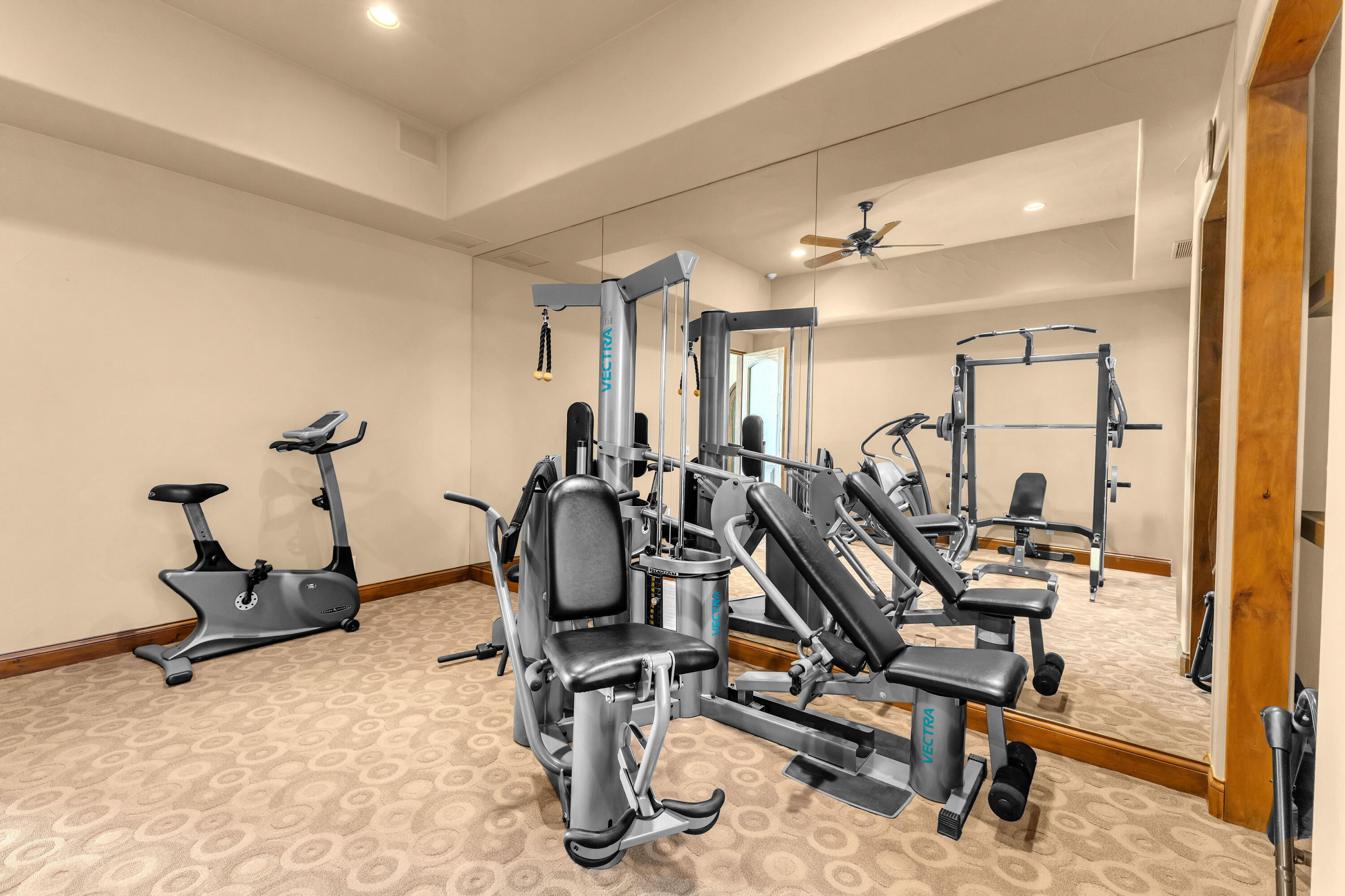 Indio, California, 92203, United States, 5 Bedrooms Bedrooms, ,4 BathroomsBathrooms,Residential,For Sale,1992835