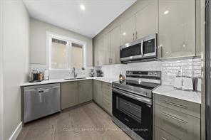 Otawa, Ontario, K1T 4B7, CA, 6 Bedrooms Bedrooms, ,5 BathroomsBathrooms,Residential,For Sale,1941709