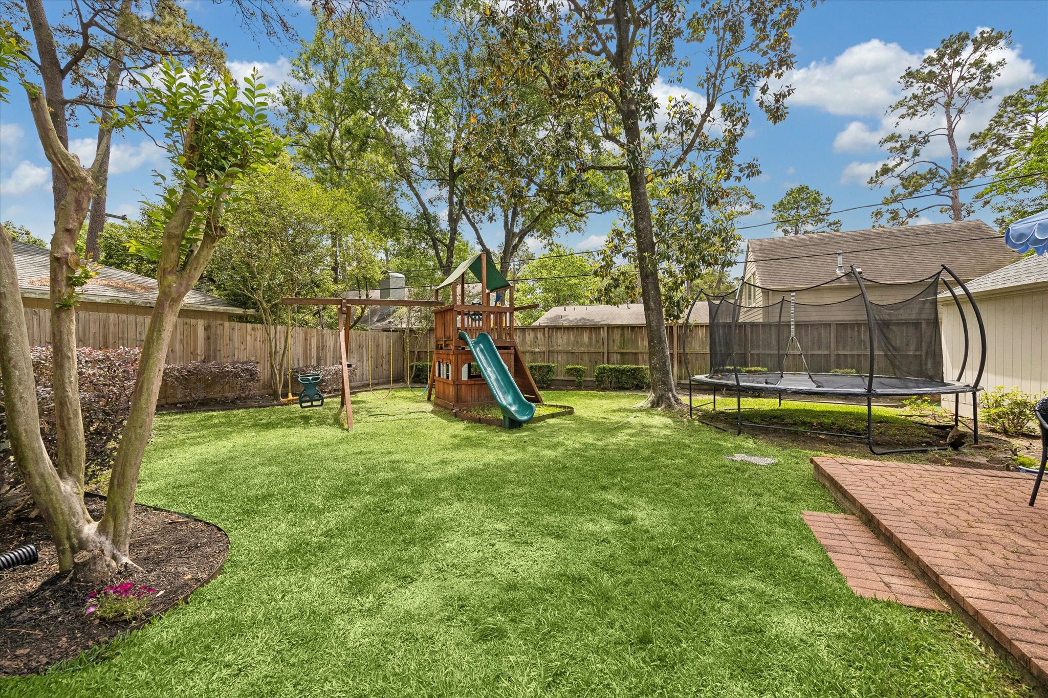  10023 Sugar Hill Drive - 物件實景