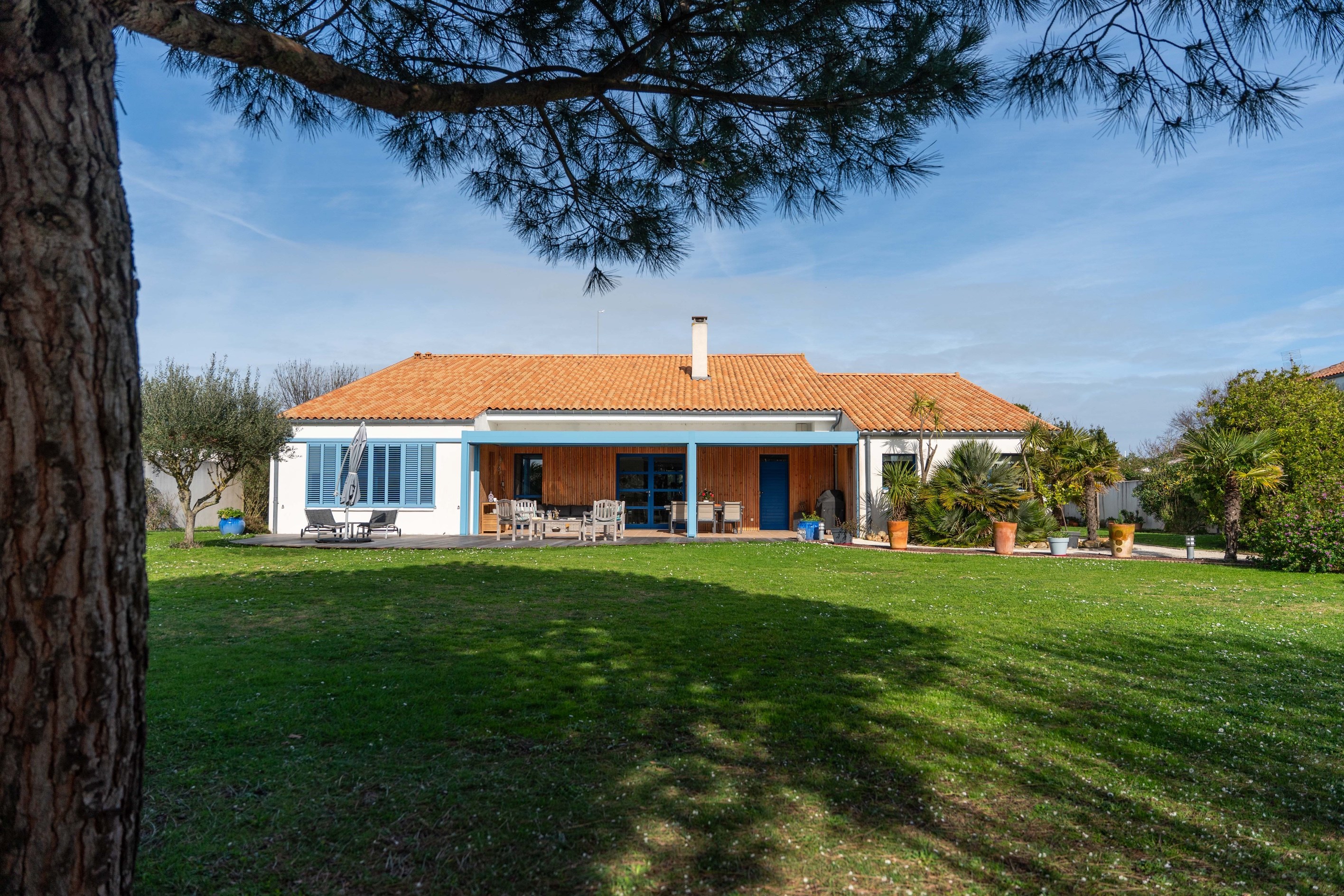  CONTEMPORARY VILLA - 物件實景