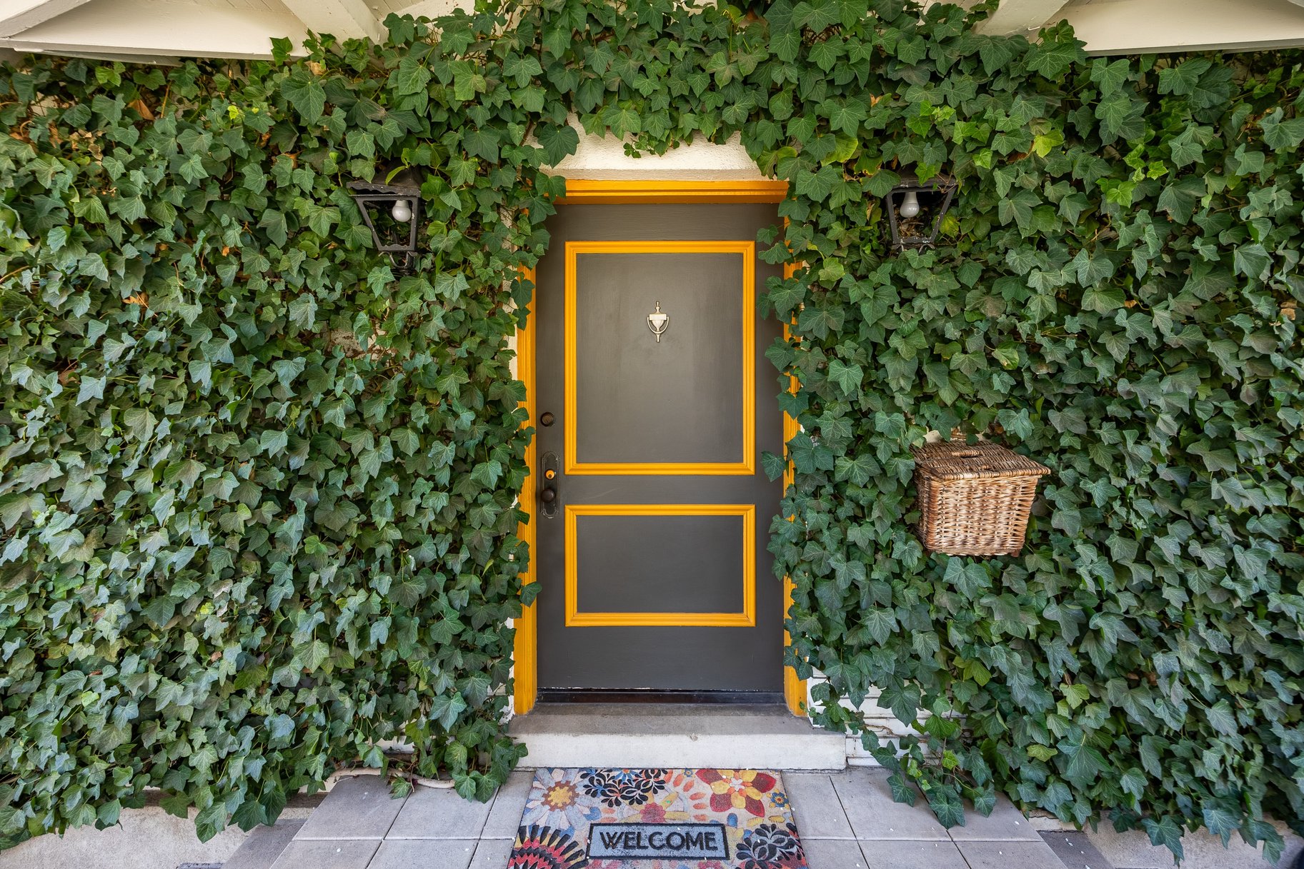  Timeless Bungalow with Enjoyable Outdoor Living - 物件實景