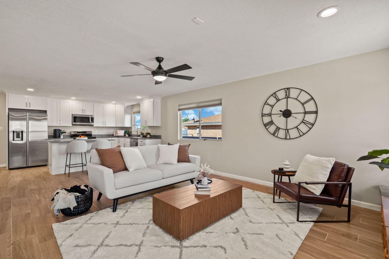 Albuquerque, New Mexico, 87111, United States, 4 Bedrooms Bedrooms, ,3 BathroomsBathrooms,Residential,For Sale,1985317