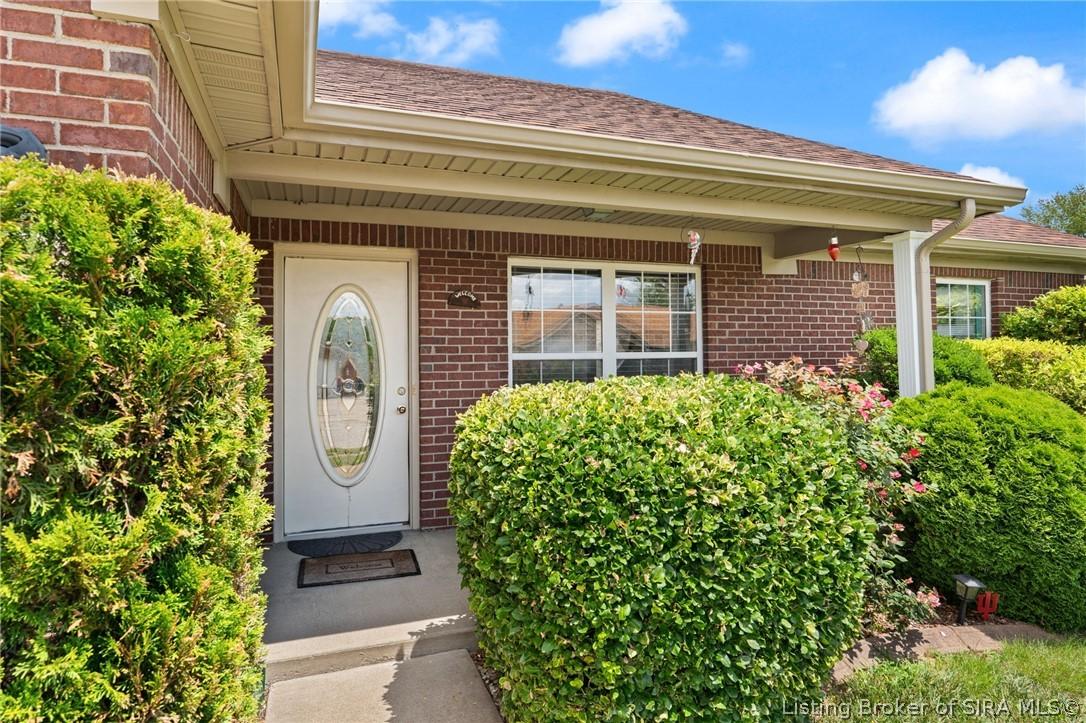 Pine View Ct, Jeffersonville, IN 47130 #1
