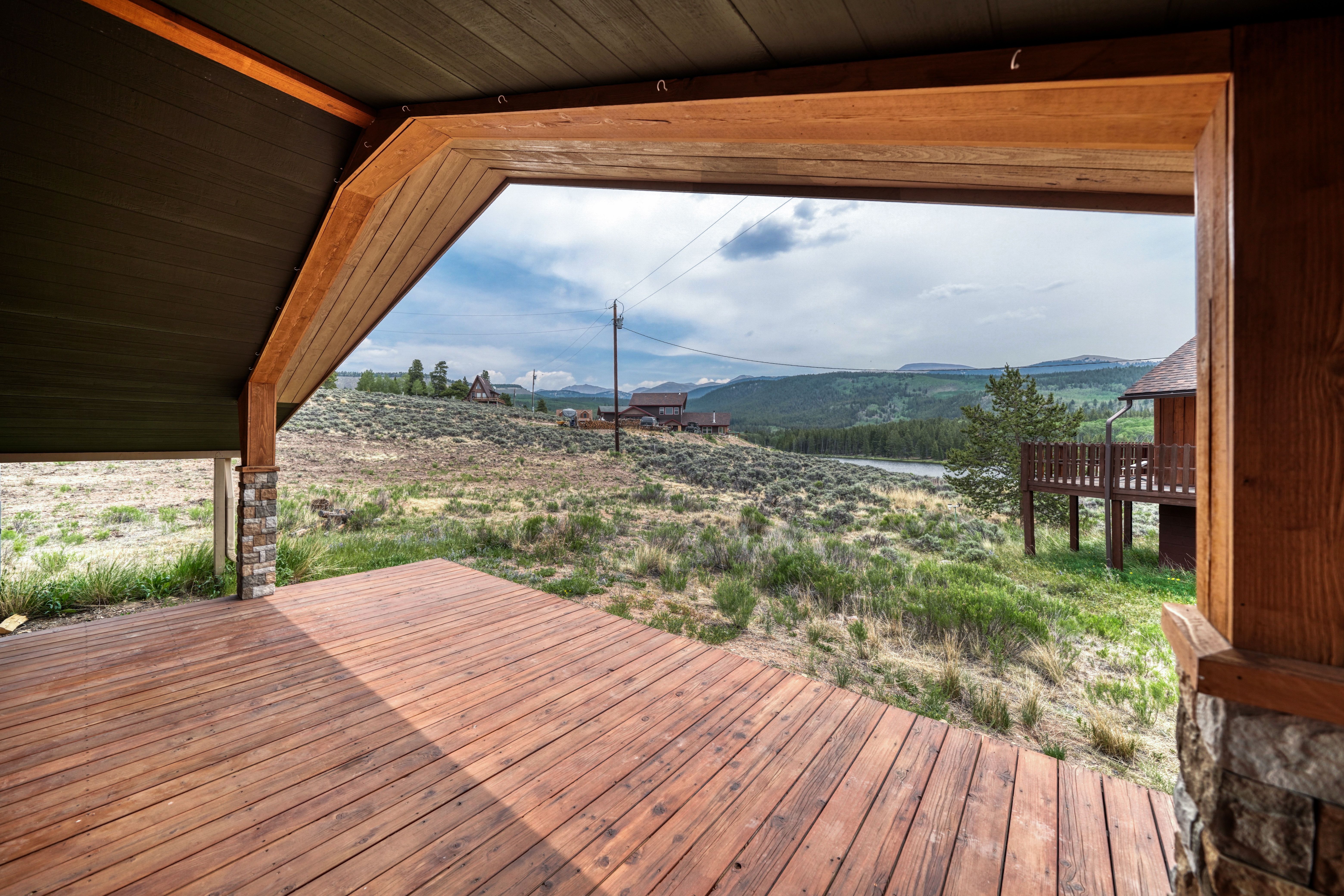  Remodeled Beaver Lakes Chalet with Lake & Mountain Views - 物件實景