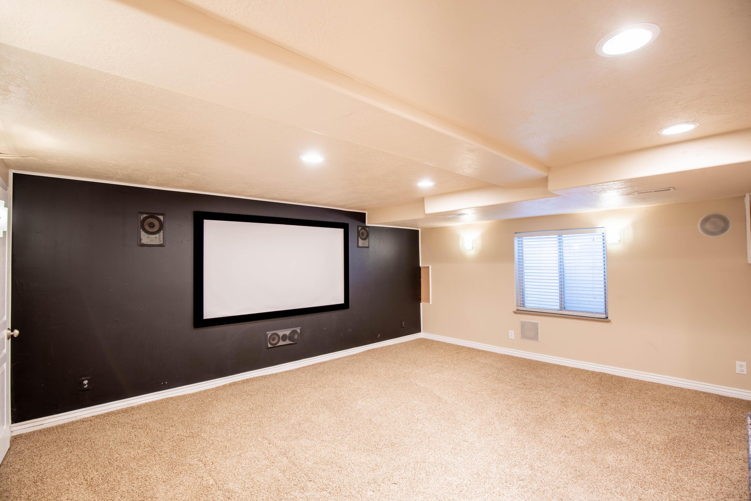 LEHI, Utah, 84043, United States, 5 Bedrooms Bedrooms, ,4 BathroomsBathrooms,Residential,For Sale,1935111