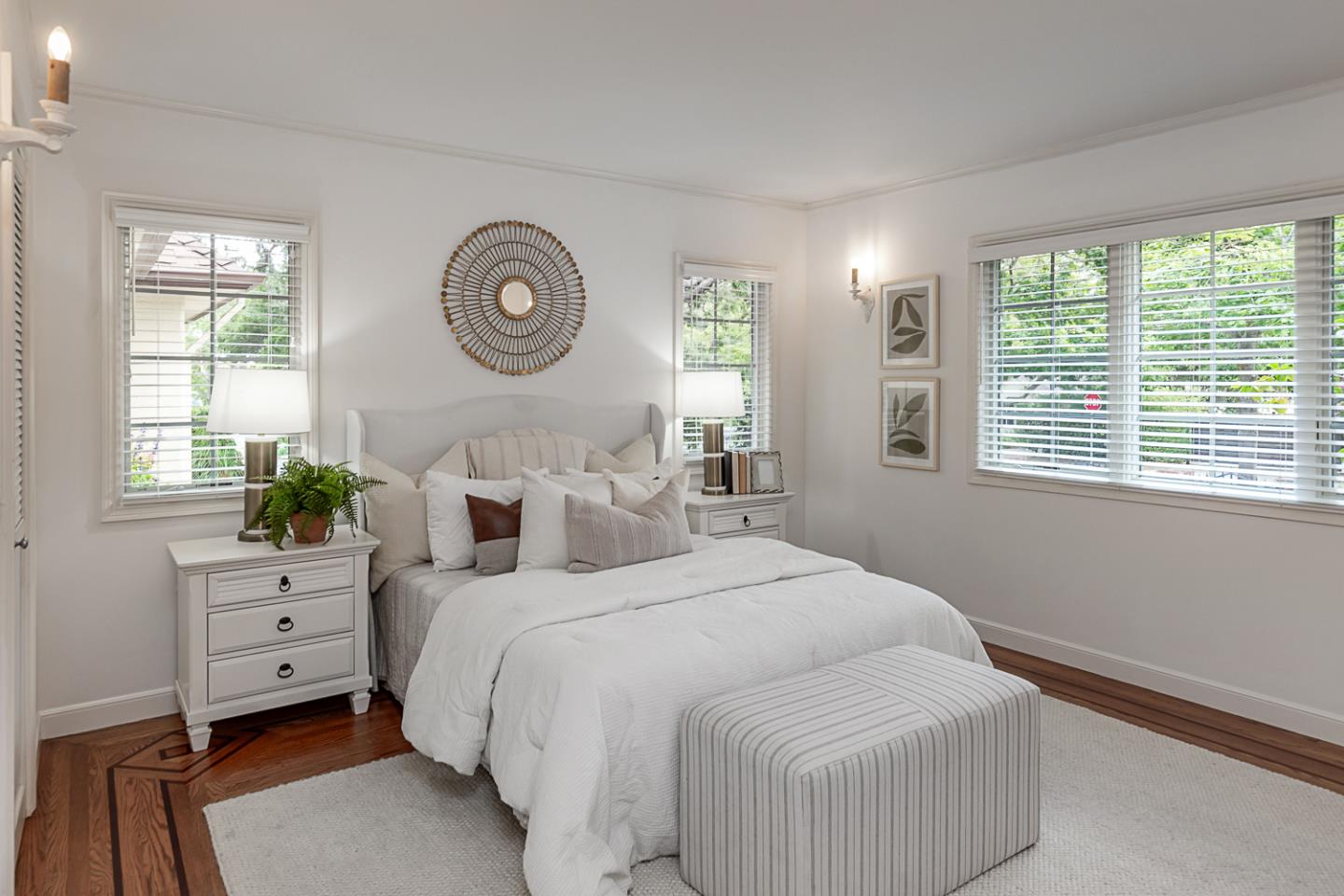 San Mateo, California, 94402, United States, 5 Bedrooms Bedrooms, ,4 BathroomsBathrooms,Residential,For Sale,1901144